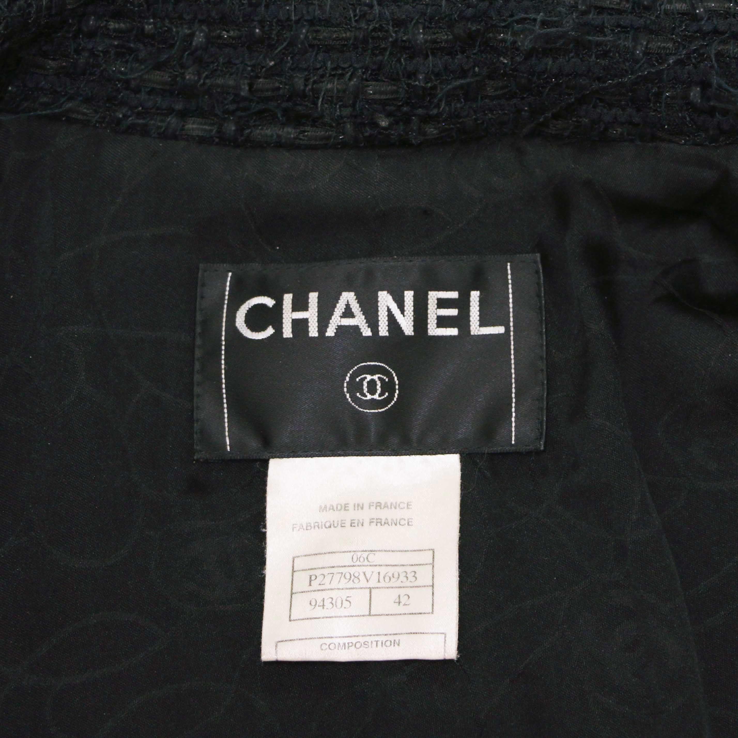 Black Tweed CHANEL Jacket Size 42FR For Sale 4