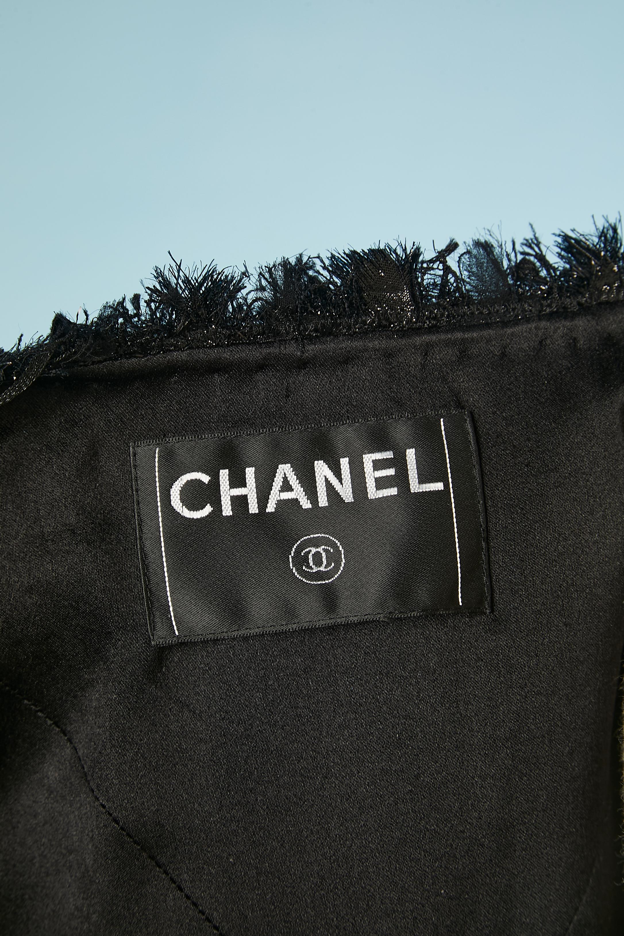 Lungo da sera in tweed nero con lurex da un bordo all'altro  giacca Chanel in vendita 3