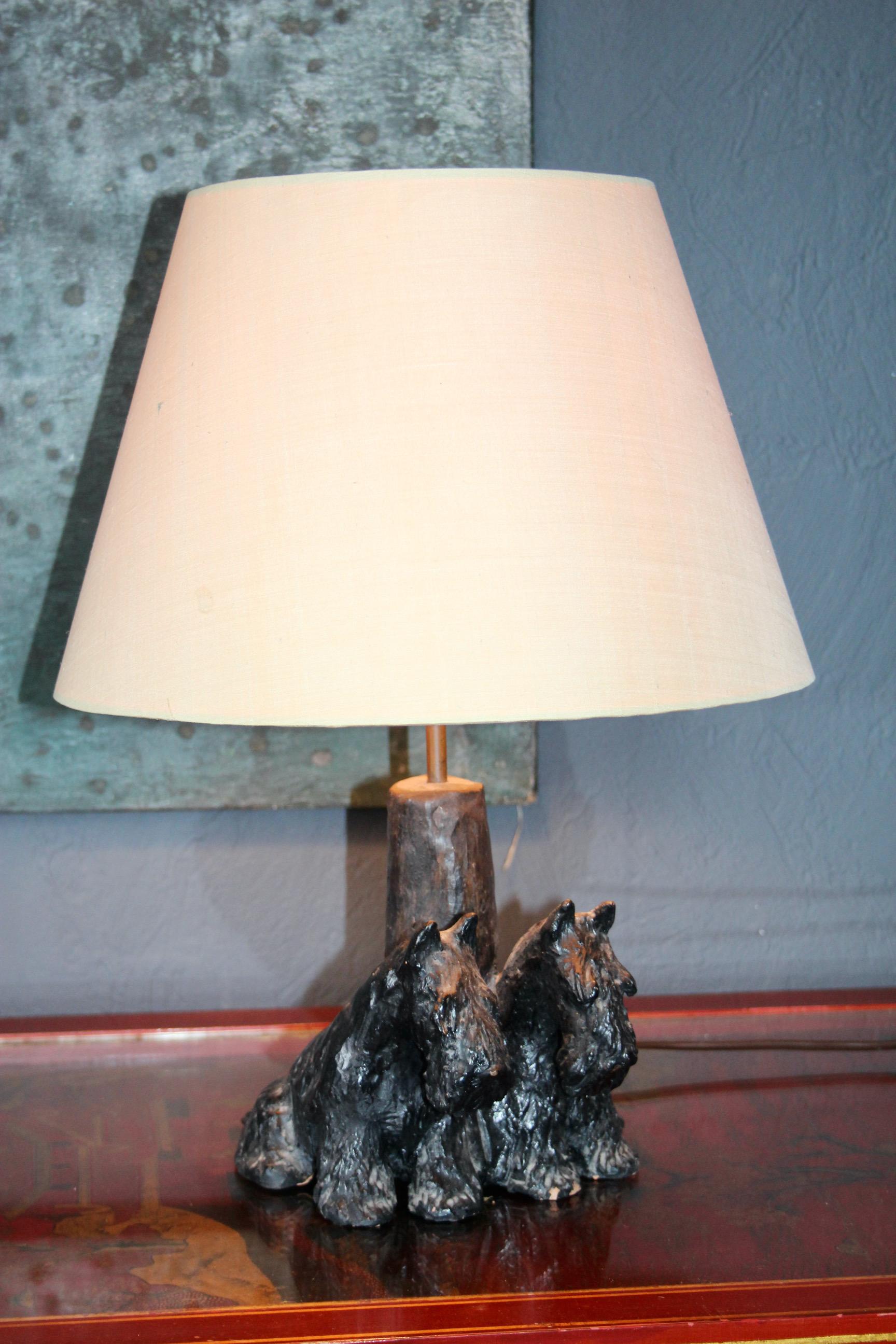 Terracotta black two dogs terracotta table lamp For Sale