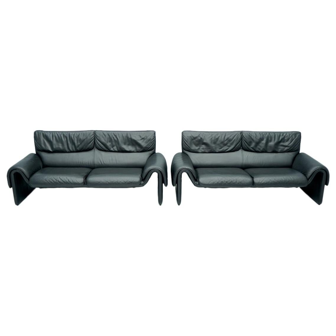 Zweisitzer-Sofa aus schwarzem Leder von De Sede Schweiz  im Angebot