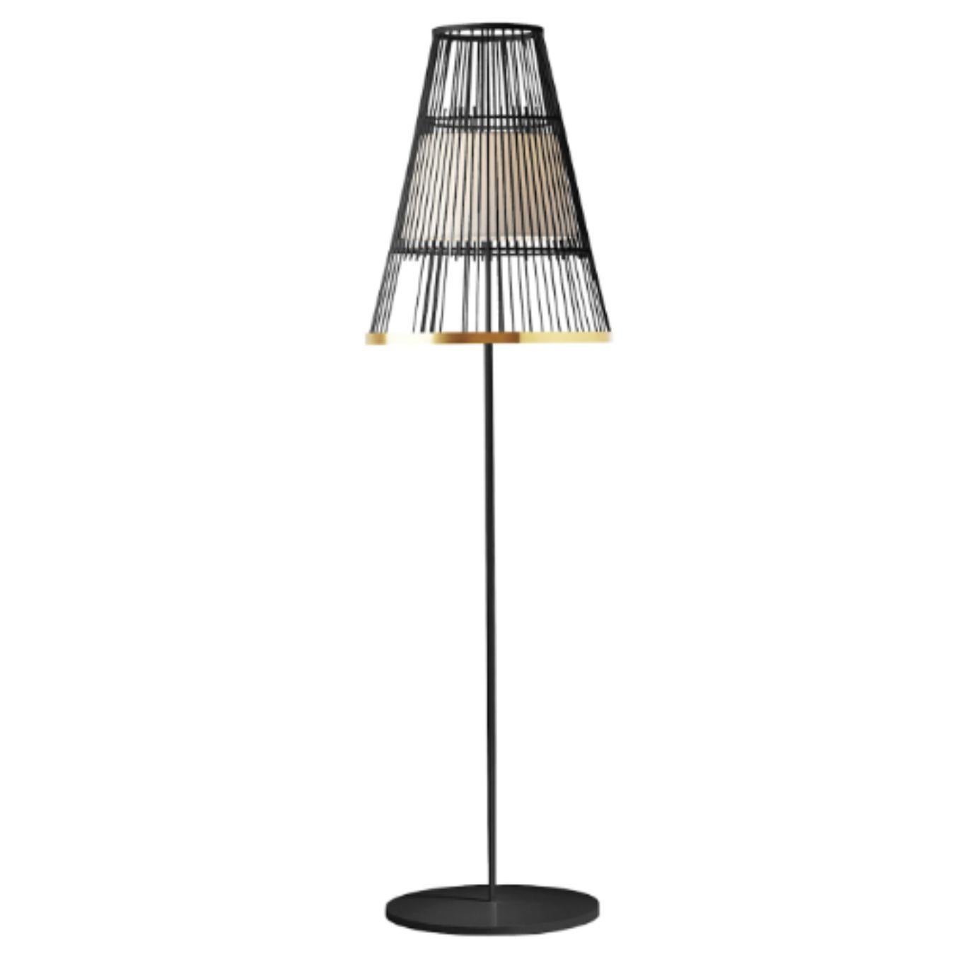 Black up floor lamp with brass ring by Dooq.
Dimensions: W 47 x D 47 x H 170 cm.
Materials: lacquered metal, polished or brushed metal, brass.
abat-jour: cotton
Also available in different colors and