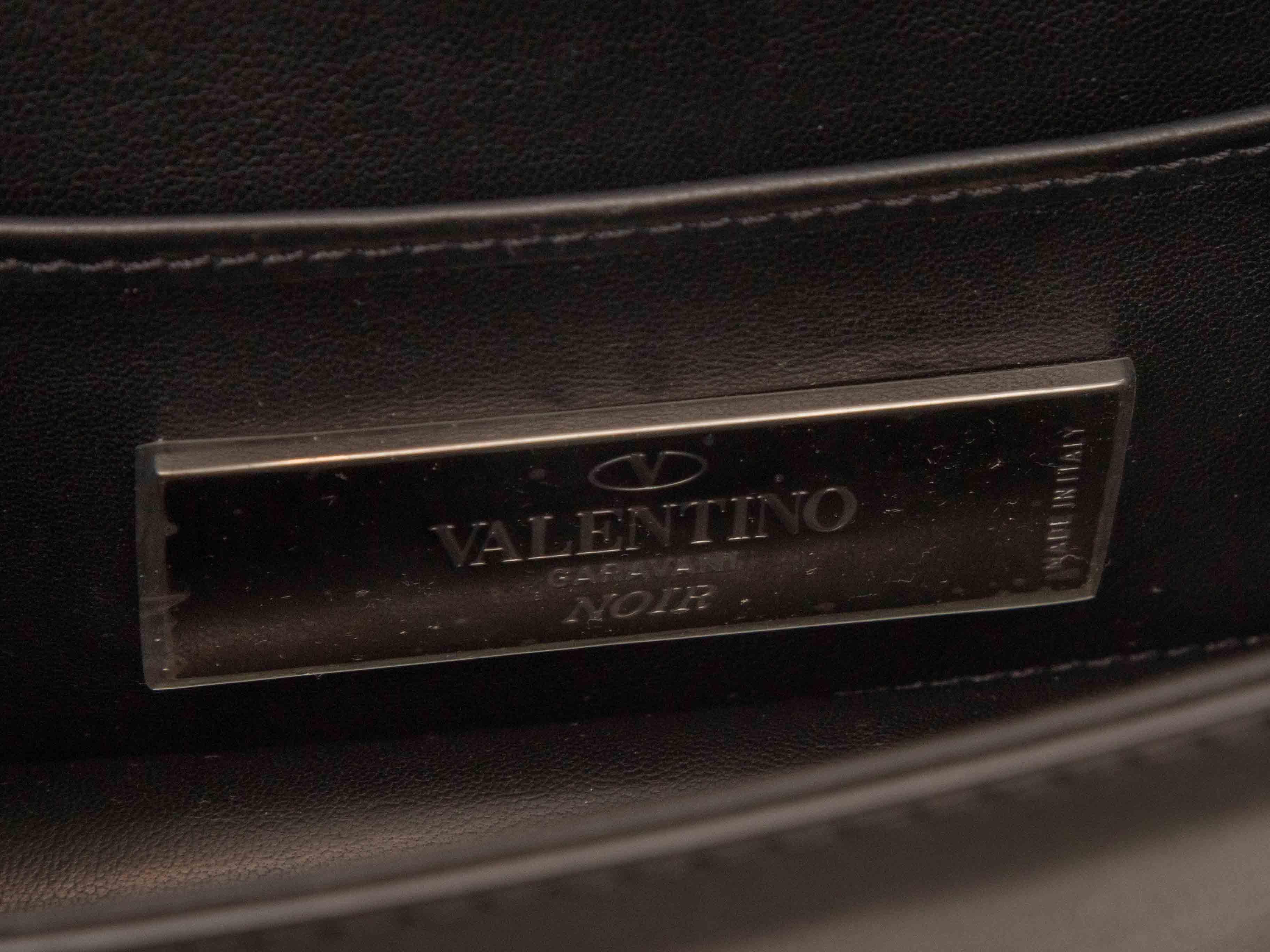 Schwarze Valentino Kleine Rockstud Umhängetasche Damen im Angebot