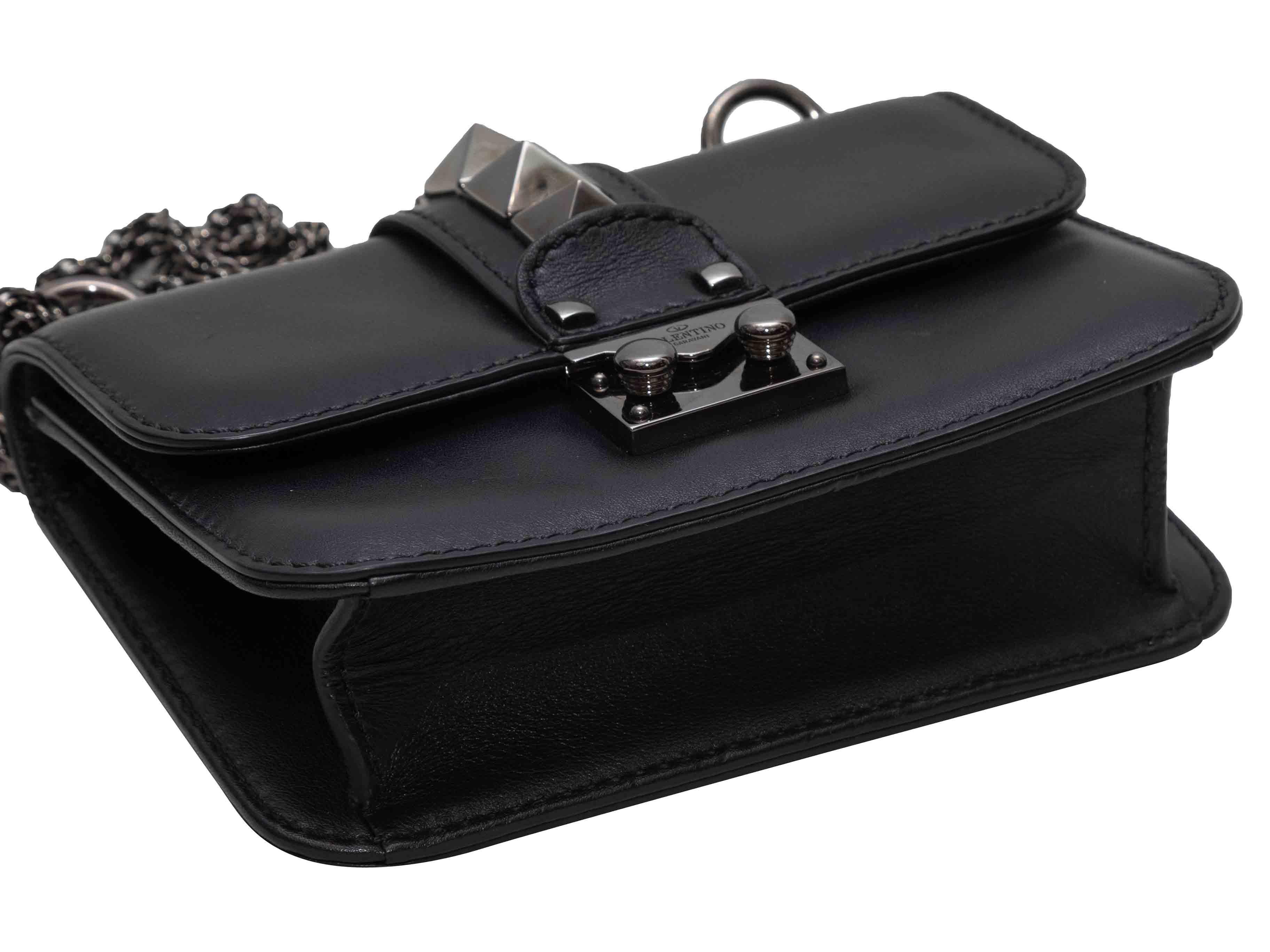 Schwarze Valentino Kleine Rockstud Umhängetasche im Angebot 2