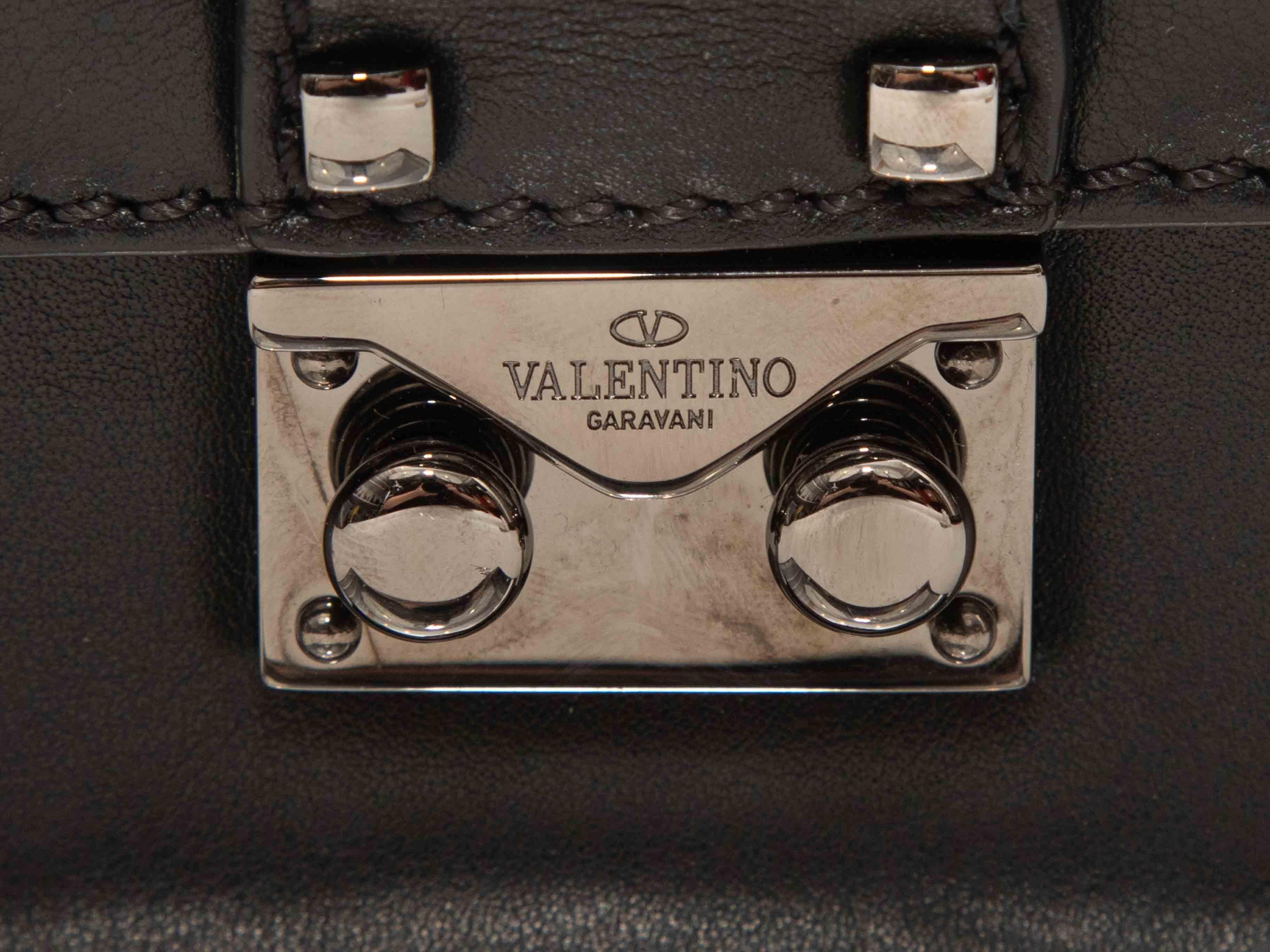 Schwarze Valentino Kleine Rockstud Umhängetasche im Angebot 3
