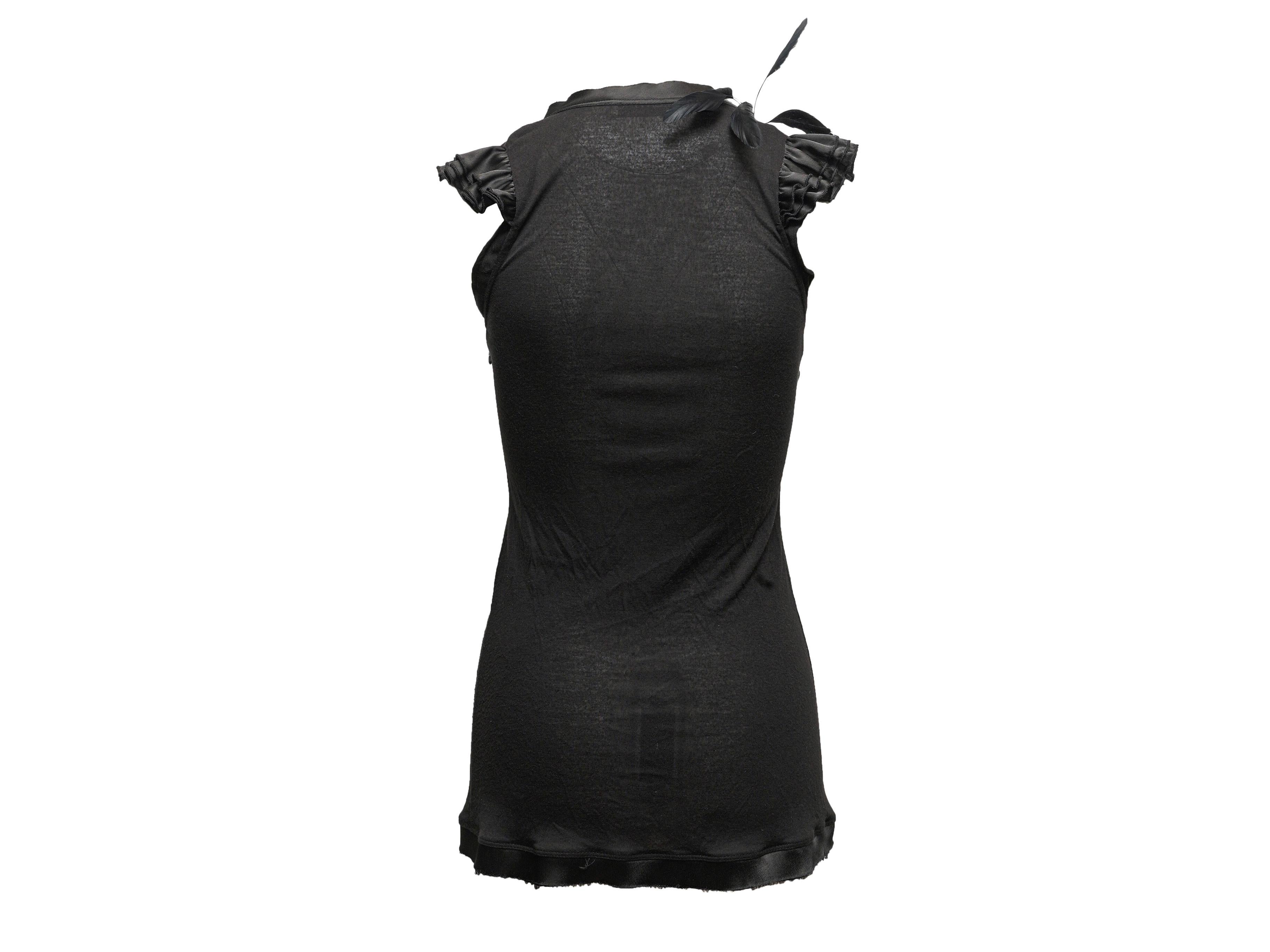 Black Valentino T-Shirt Couture Embellished Cap Sleeve Top Size US 4 In Good Condition For Sale In New York, NY