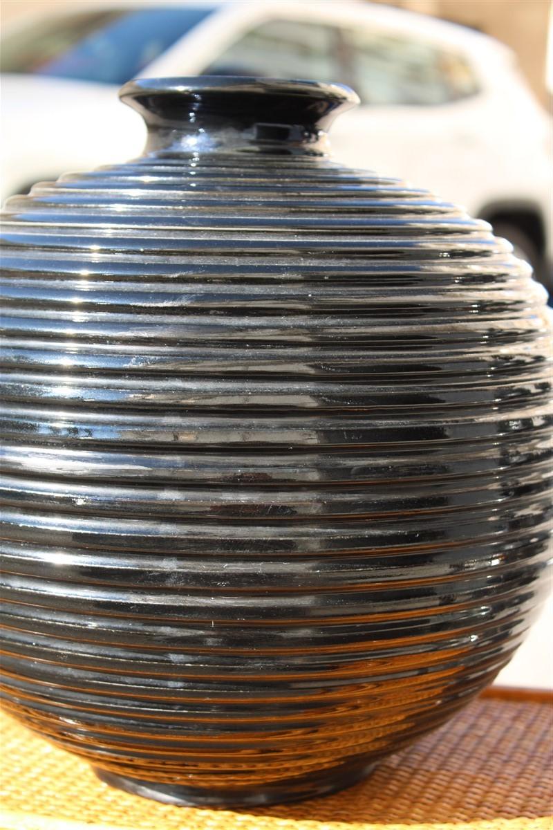 Black Vase Art Deco 1930 Italian Design Round In Good Condition In Palermo, Sicily