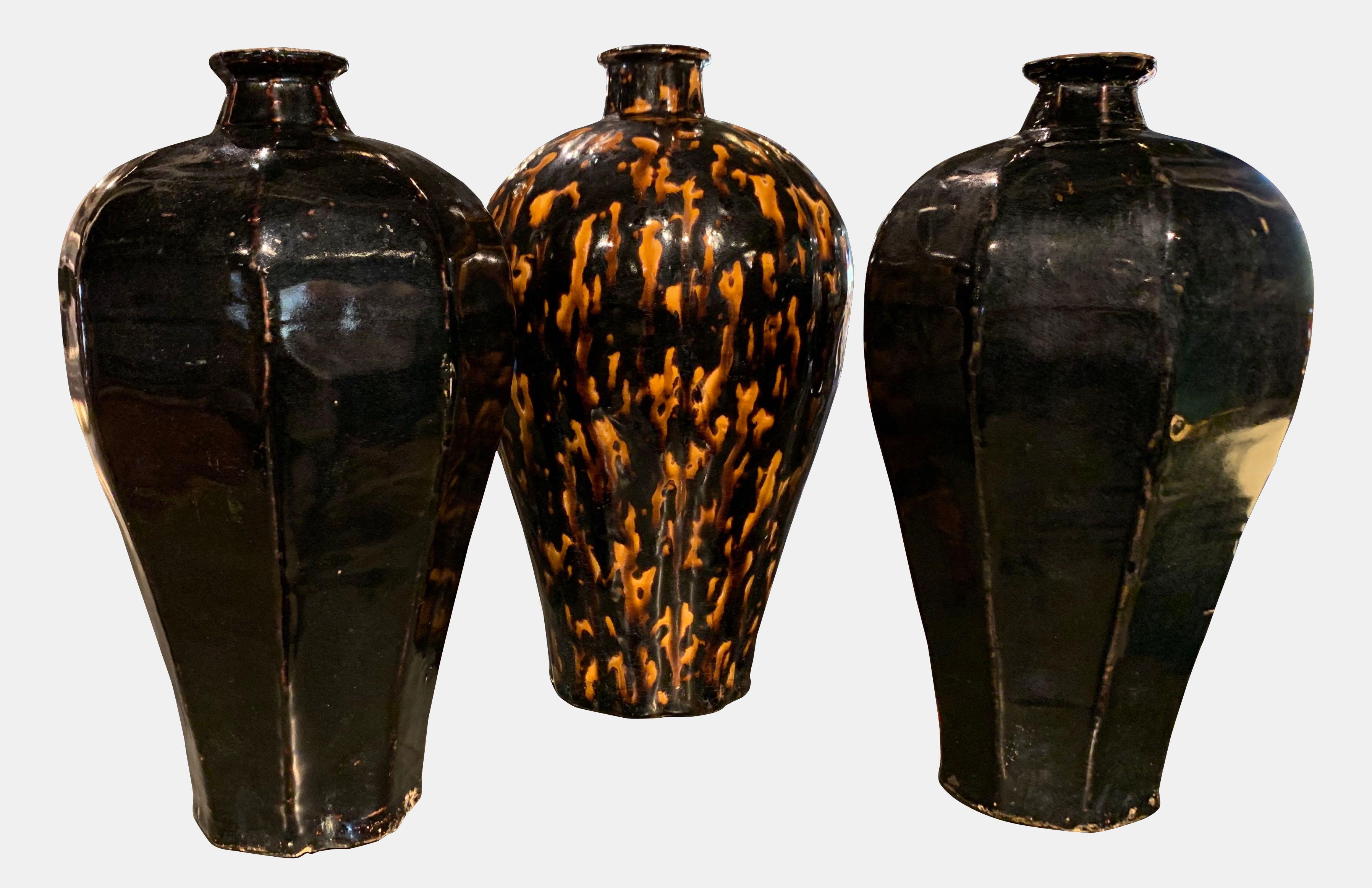 Chinese Black Vase, China, Contemporary