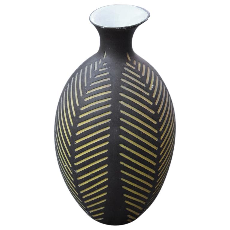 Black Vase Zaccagnini Italian Artis Midcentury Design For Sale