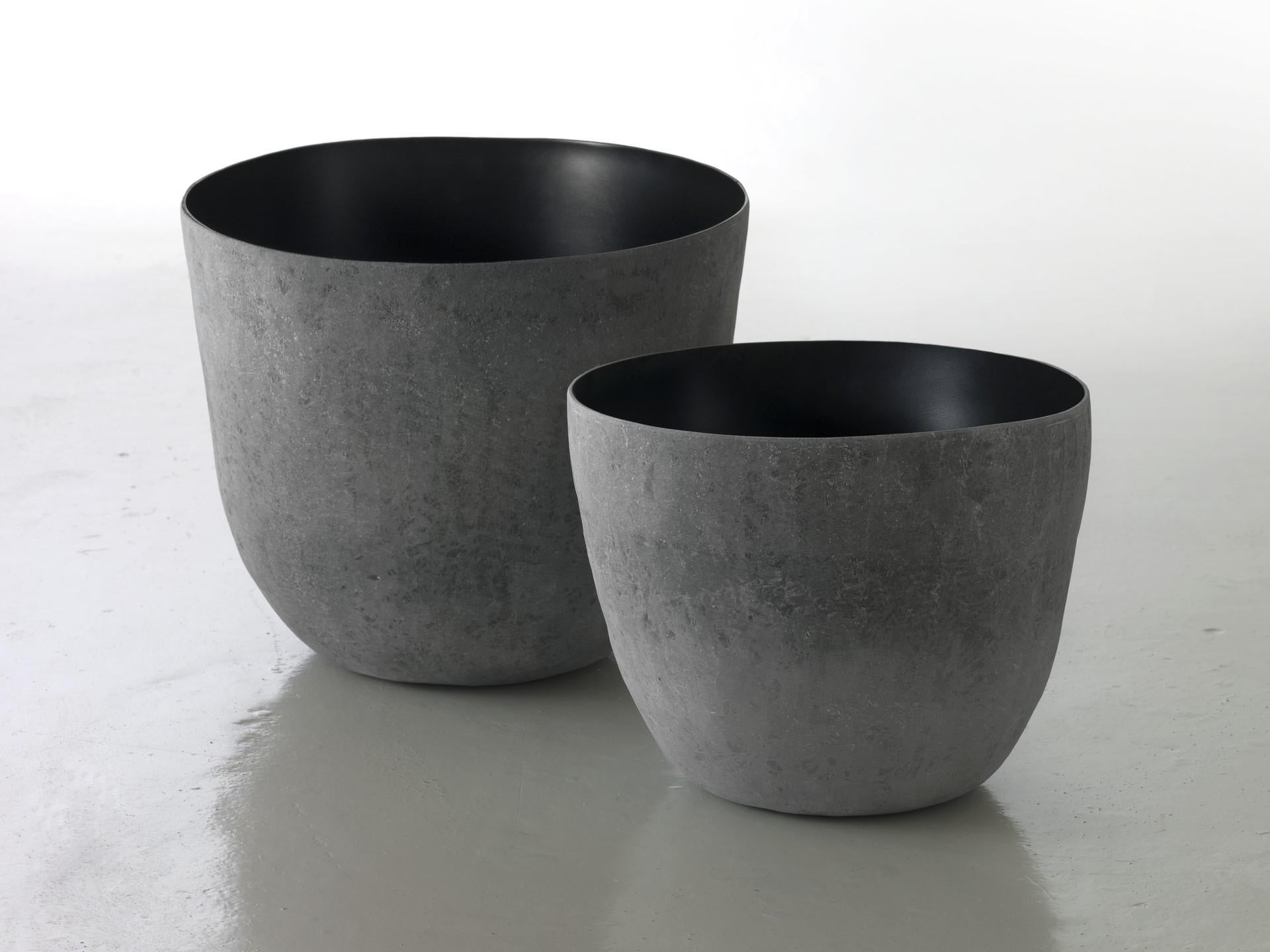 Black Vaso Vase by Imperfettolab In New Condition For Sale In Geneve, CH