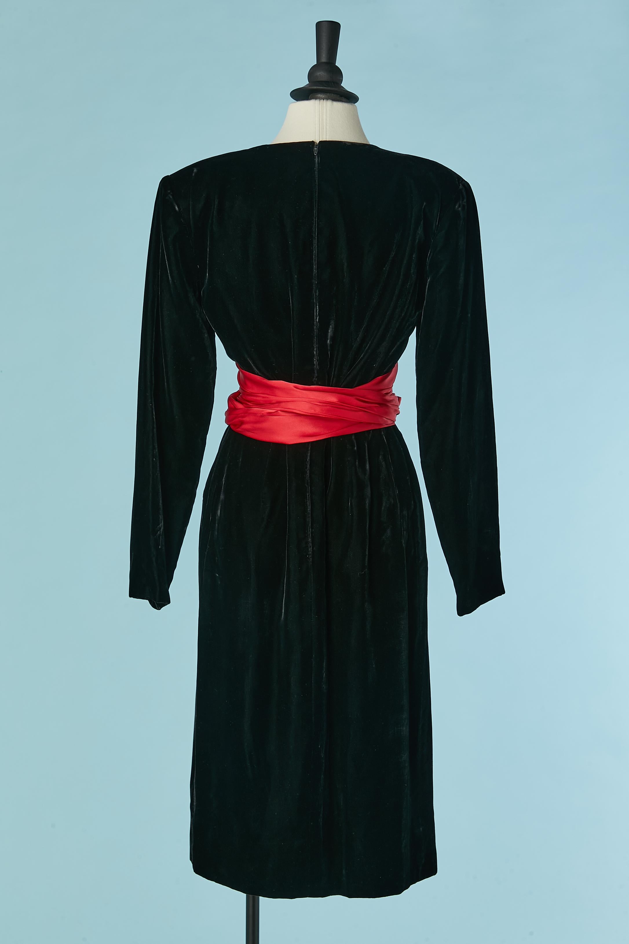 Black velvet and red silk satin bust LANVIN For Sale 1