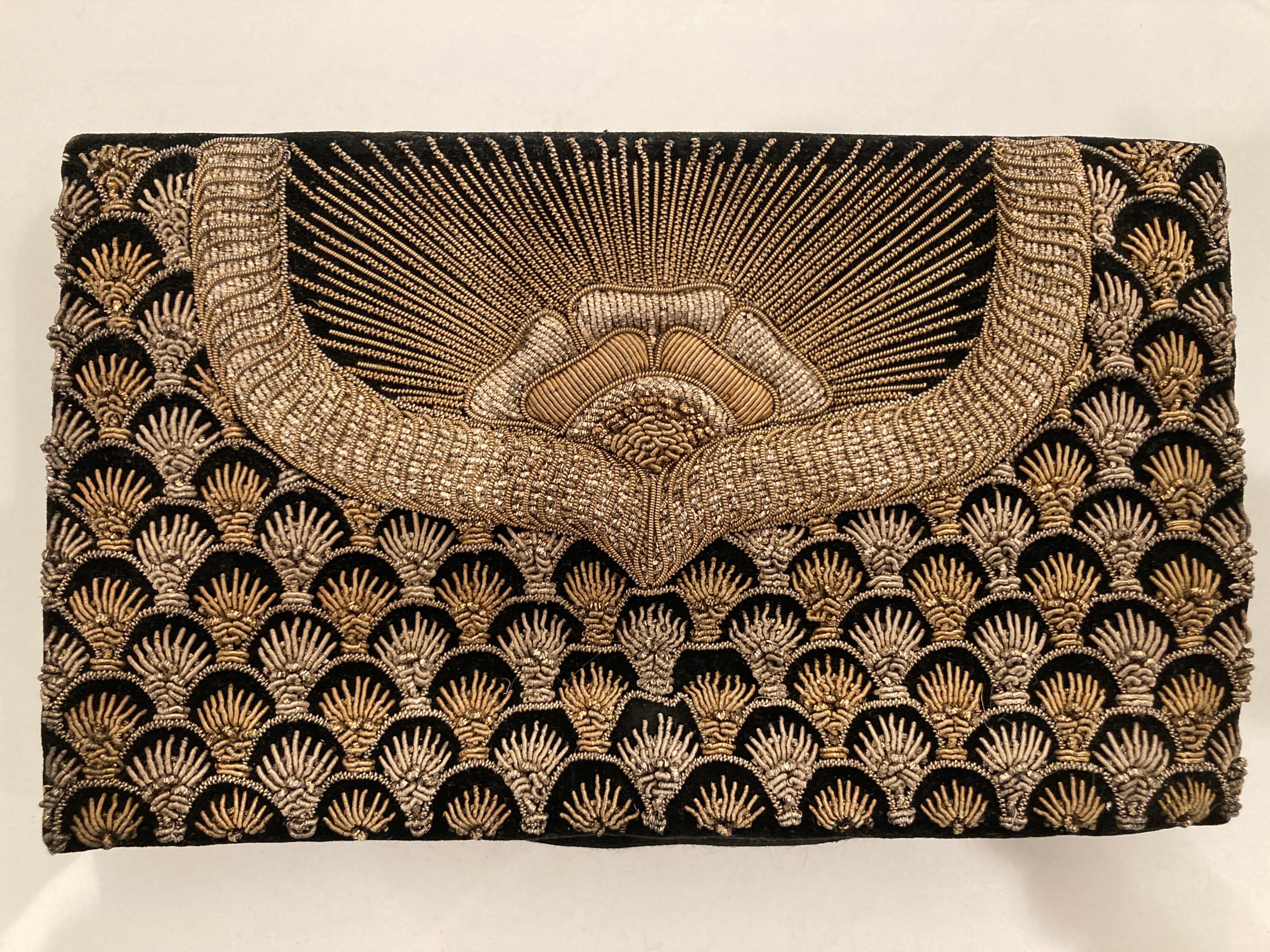 Black Velvet and Silk Embroidered 1960s Zardozi Zari Gemstone Clutch, India 15
