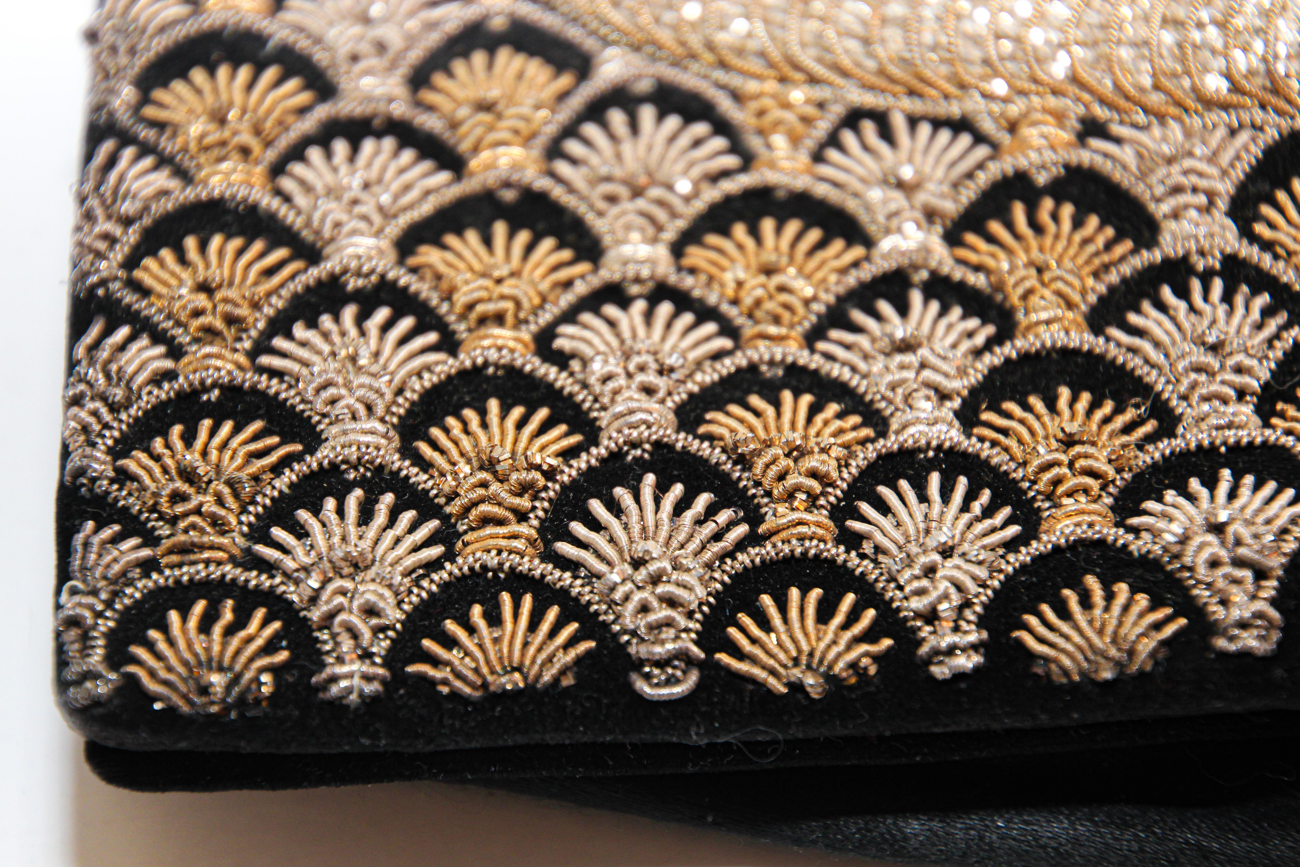 Black Velvet and Silk Embroidered 1960s Zardozi Zari Gemstone Clutch, India 2