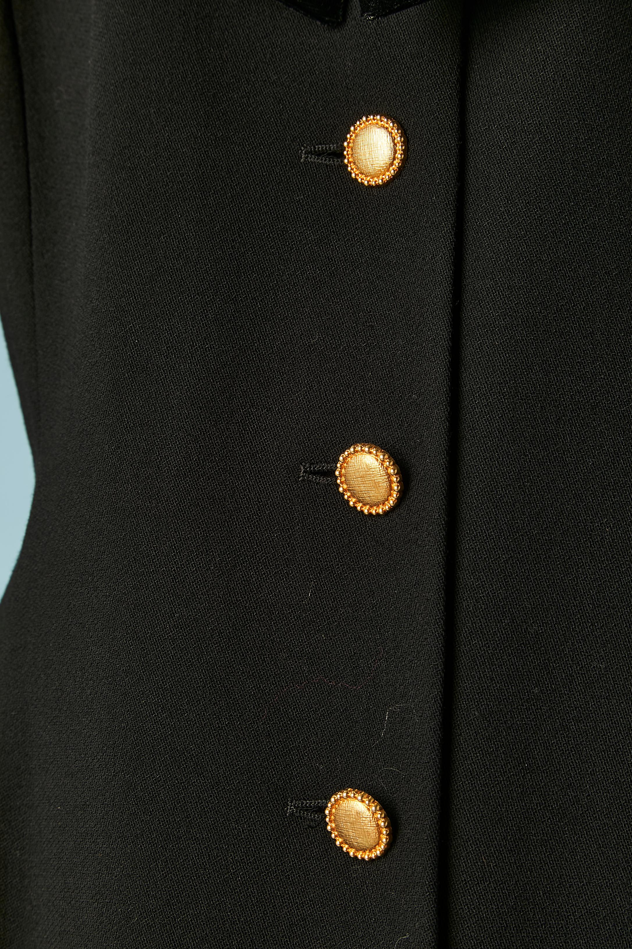 Schwarzes Cocktailkleid aus Samt und Wolle Escada Couture ca. 1980er Jahre im Zustand „Hervorragend“ im Angebot in Saint-Ouen-Sur-Seine, FR