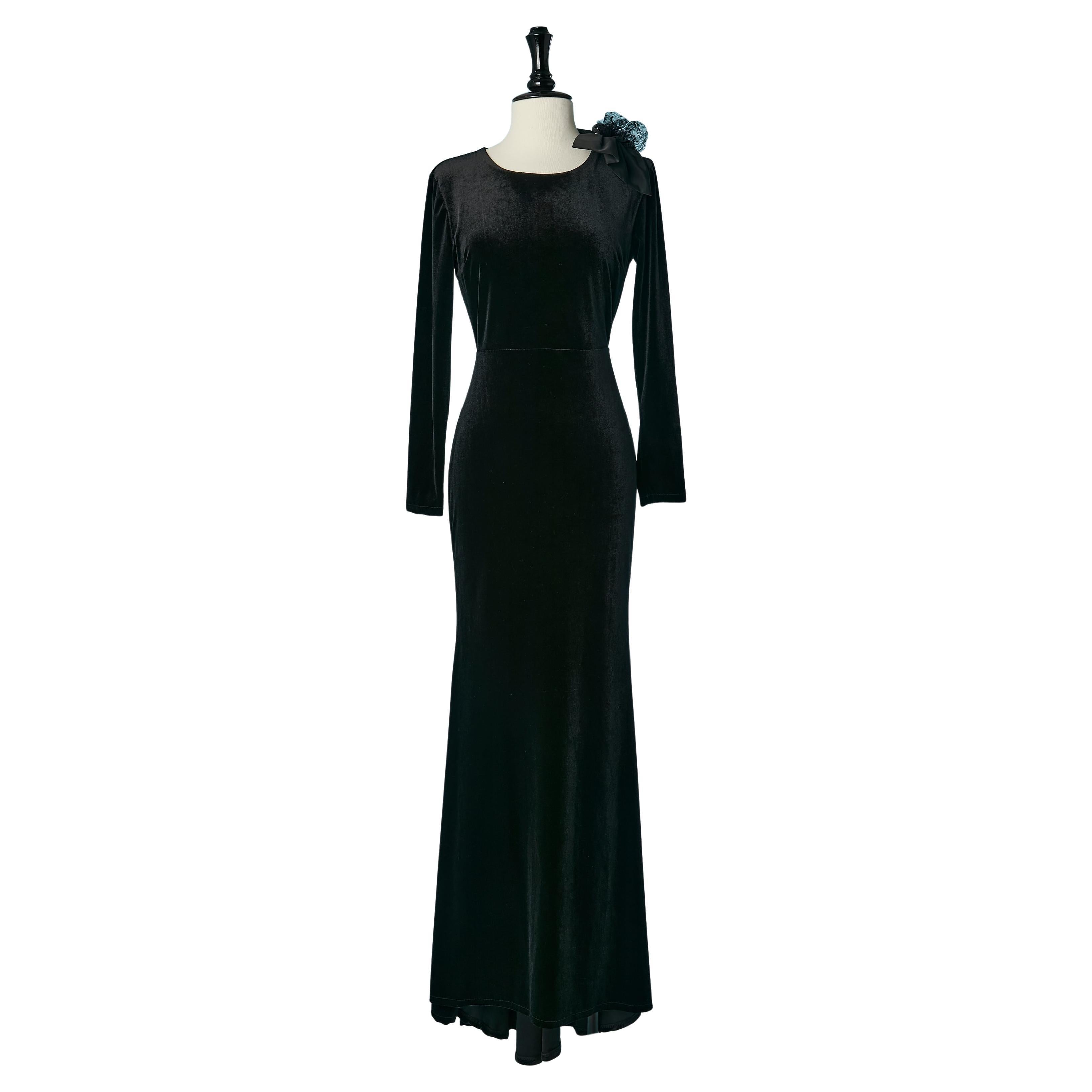Black velvet backless evening dress with bow on the shoulder Christian Dior For Sale