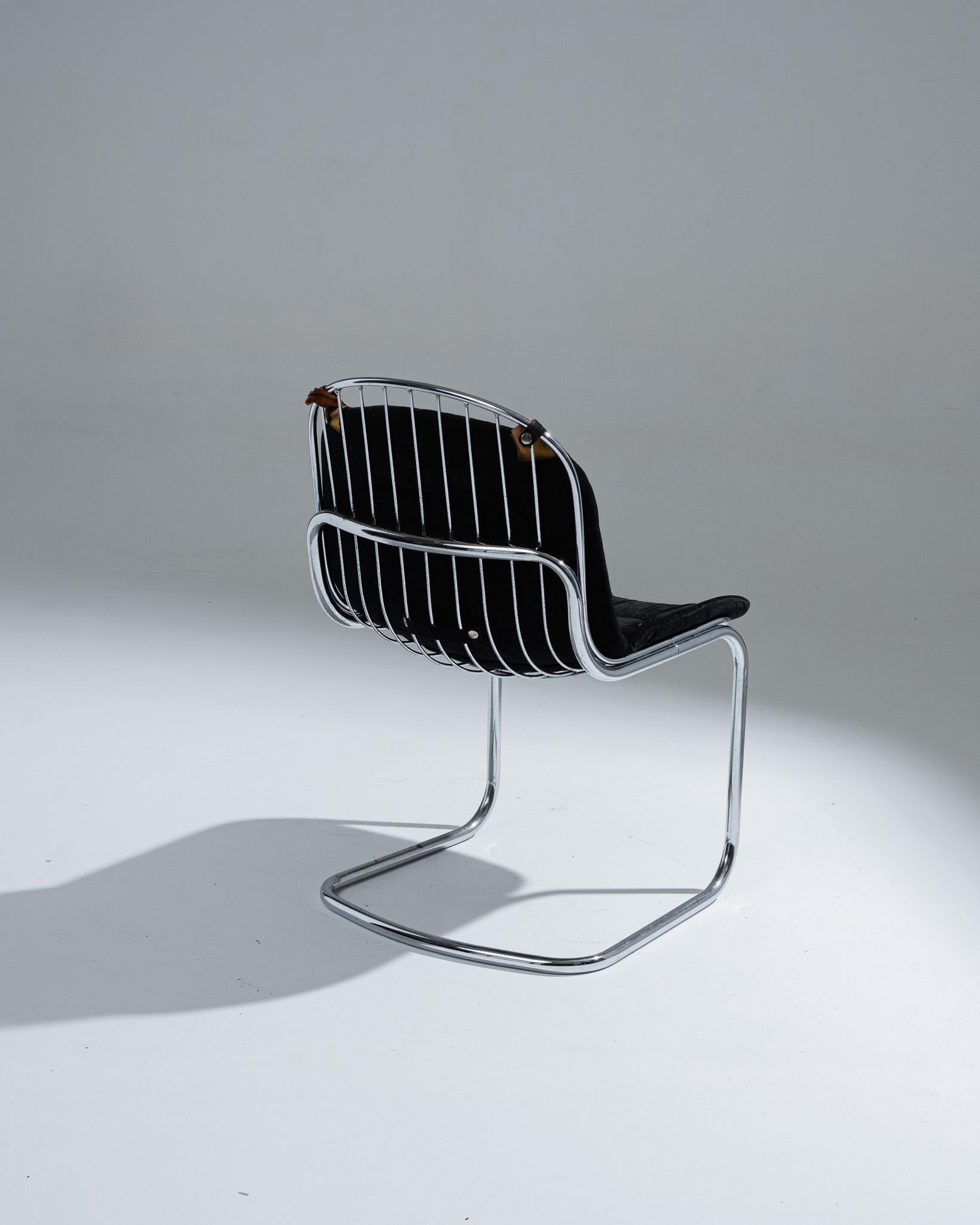 Schwarzer Samtstuhl, Gastone Rinaldi, 1970er Jahre (20. Jahrhundert) im Angebot