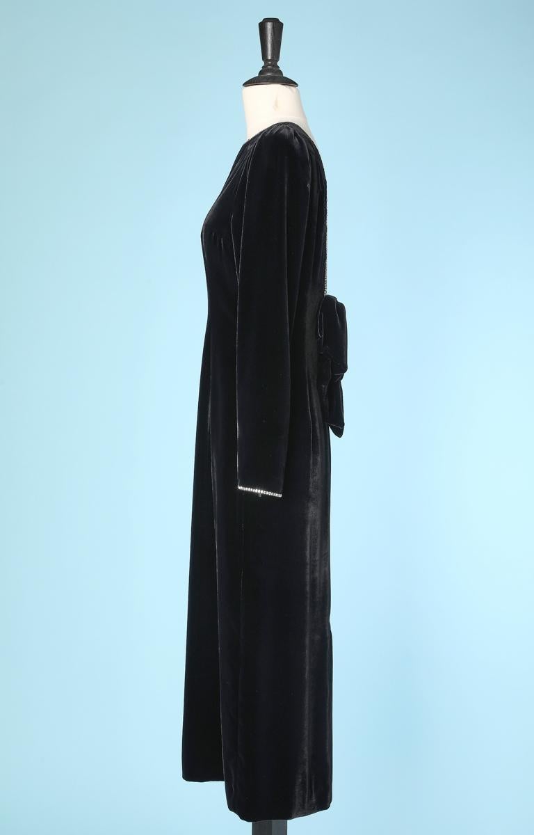 Women's Black velvet cocktail dress with rhinestone trim on neckline and cuffs Gucci  For Sale