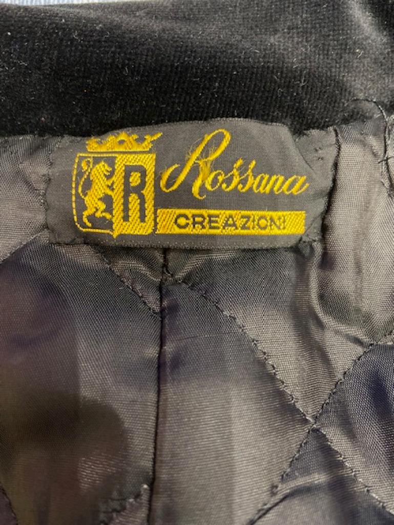 Black velvet double-breasted coat with gold lurex button Rossana Creazioni For Sale 3