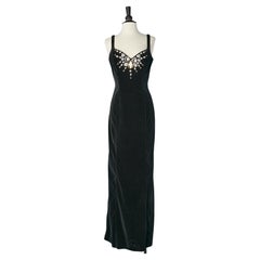 Schwarzes Abendkleid aus Samt mit übergroßer Strassverzierung Thierry Mugler