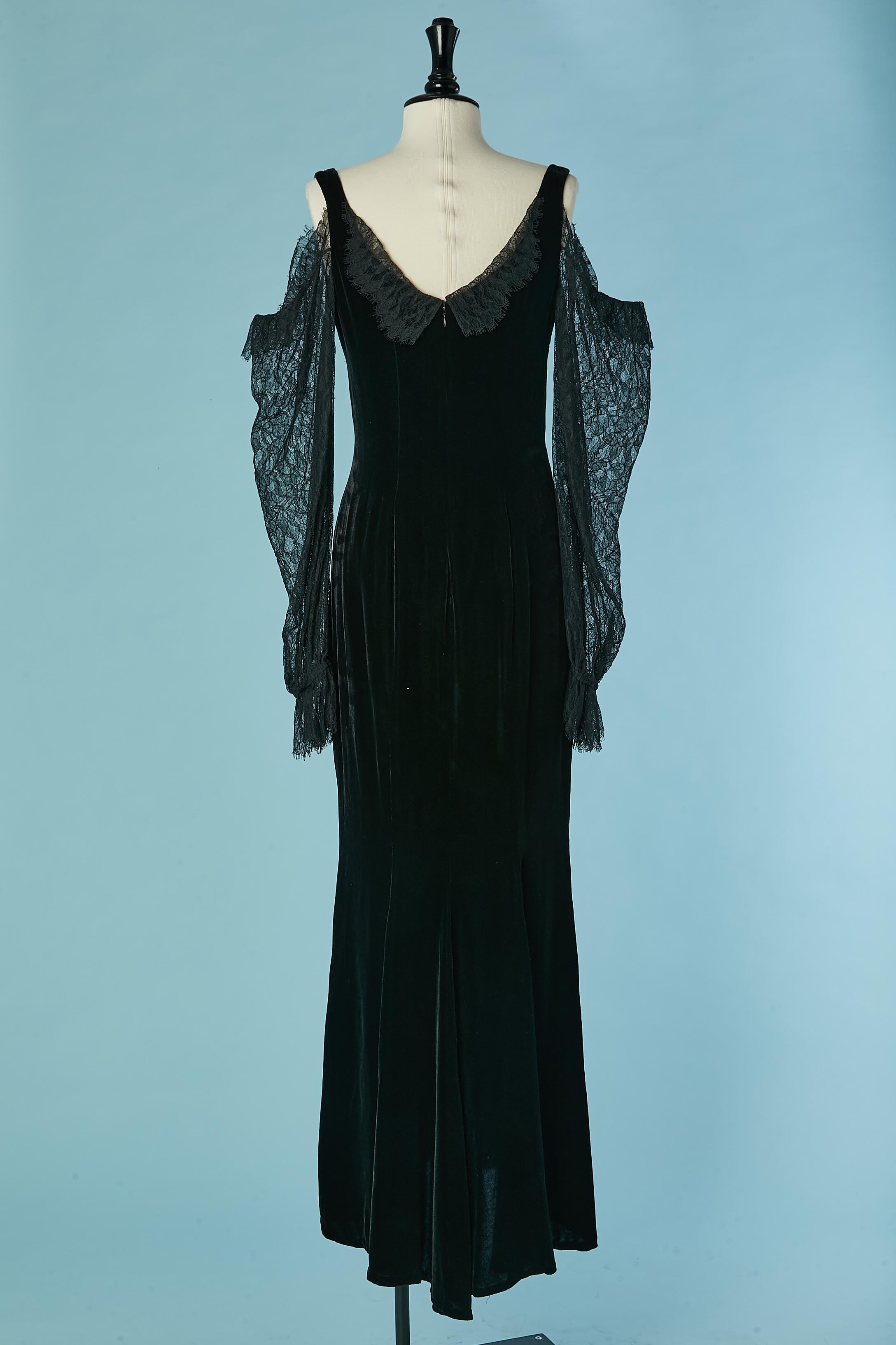 Vestido de noche de terciopelo negro con mangas y escote de encaje Fernando SANCHEZ en venta 1