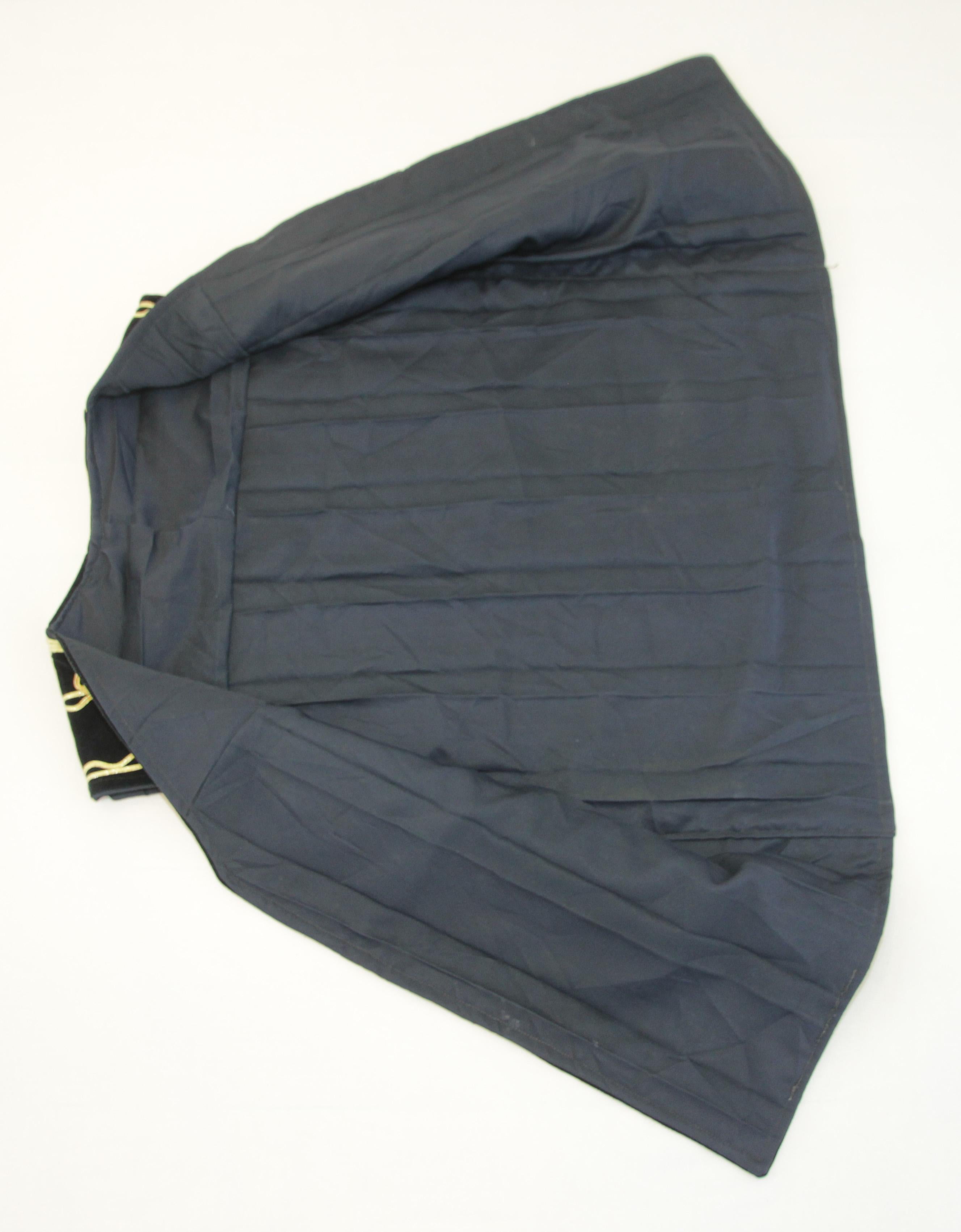 Black Velvet Gold Embroidered Mirrored Turkish Hippie Vest 1970's For Sale 13