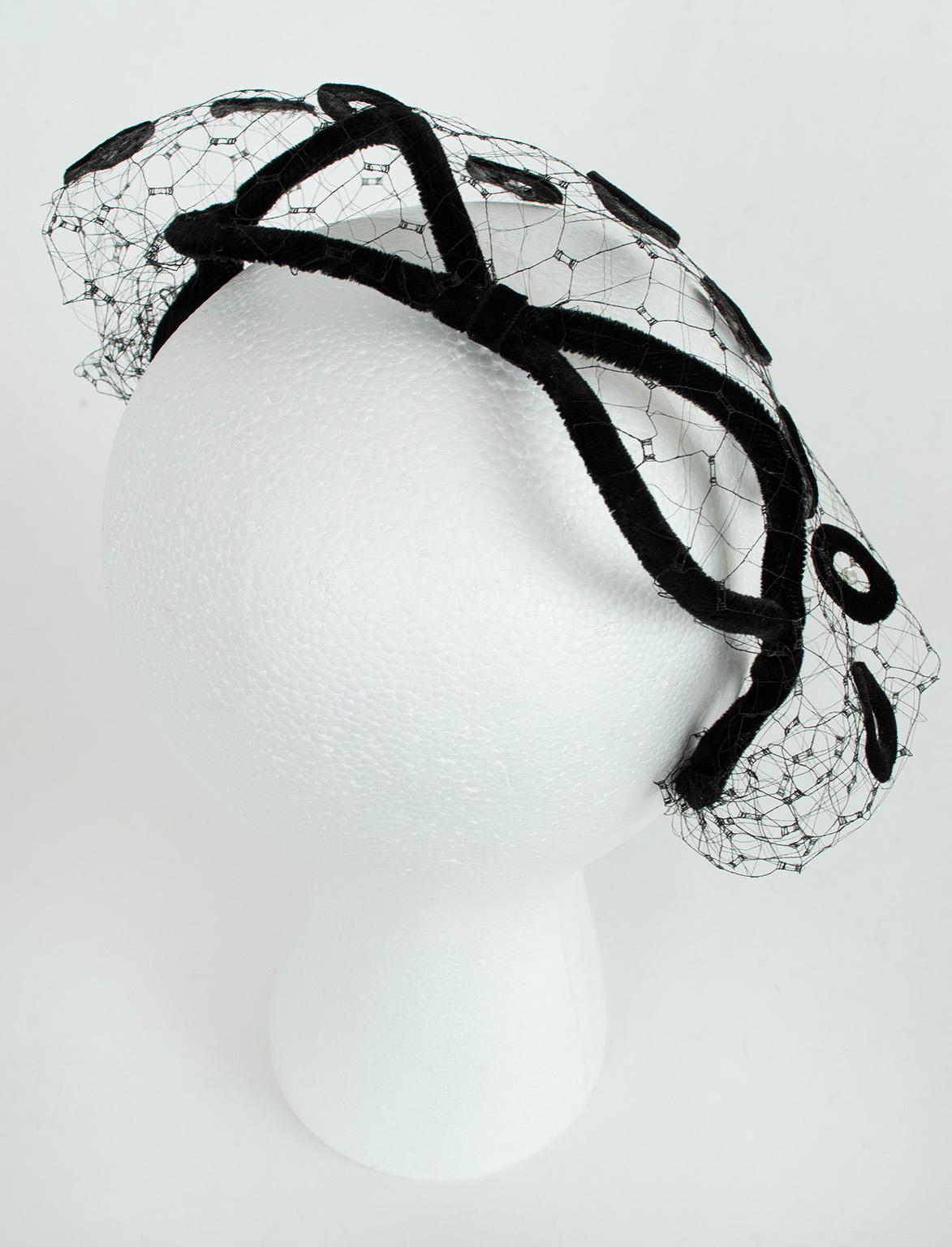 Women's Black Velvet Headband Fascinator with Rhinestone-Studded Veil – O/S, 1950s