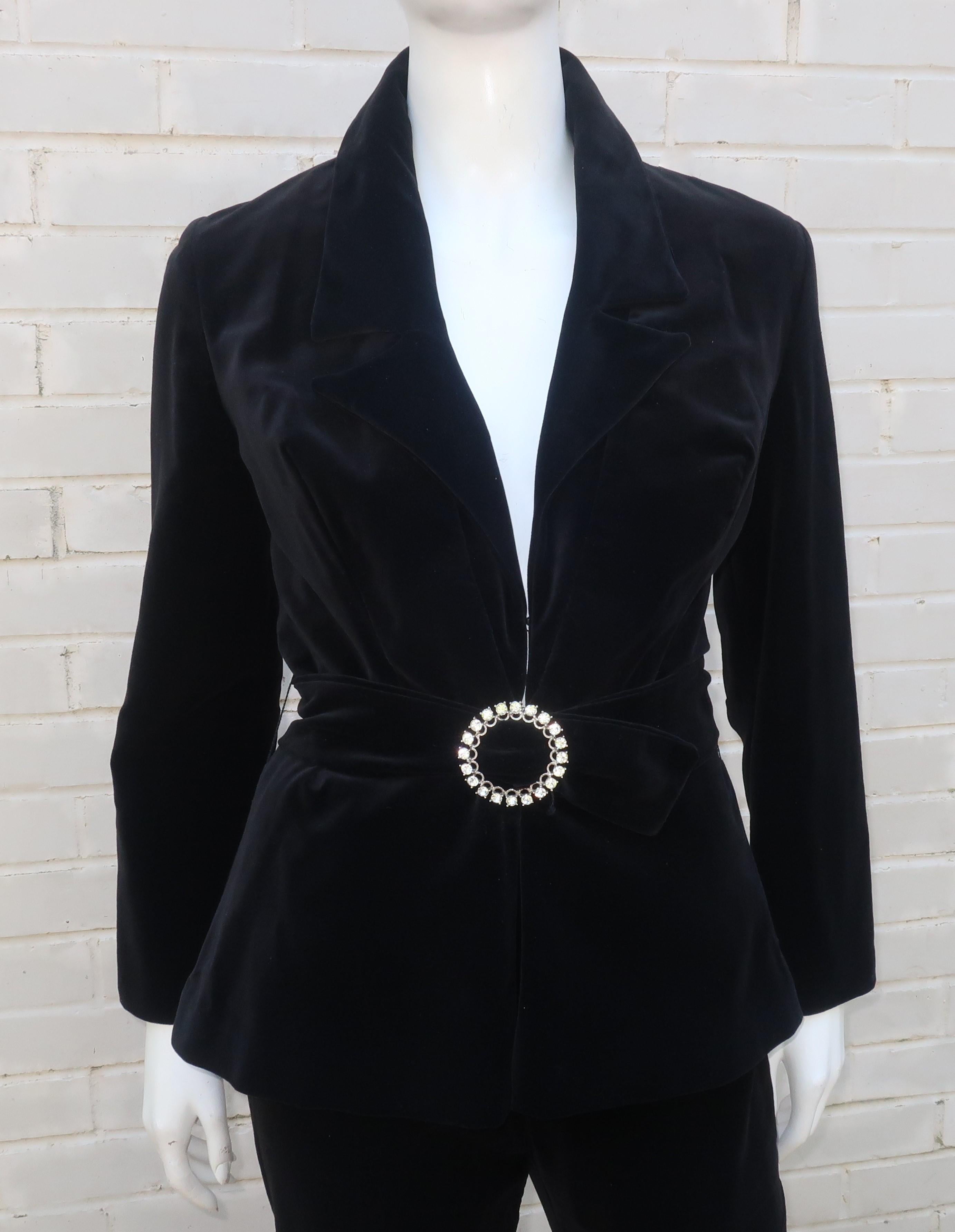Black Velvet Pant Suit With Rhinestone Belt, C.1970 In Good Condition For Sale In Atlanta, GA