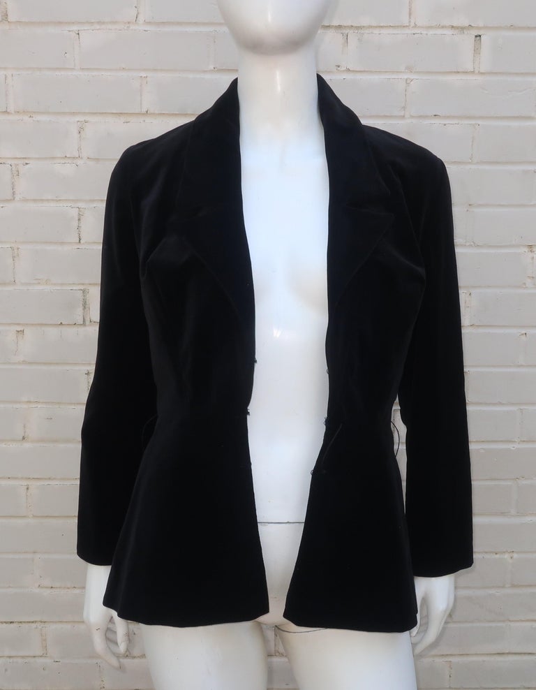 Zoot Suit Made of Velvet Fabric - 1920s Velvet Suit (Black Pants) - Green main image 1