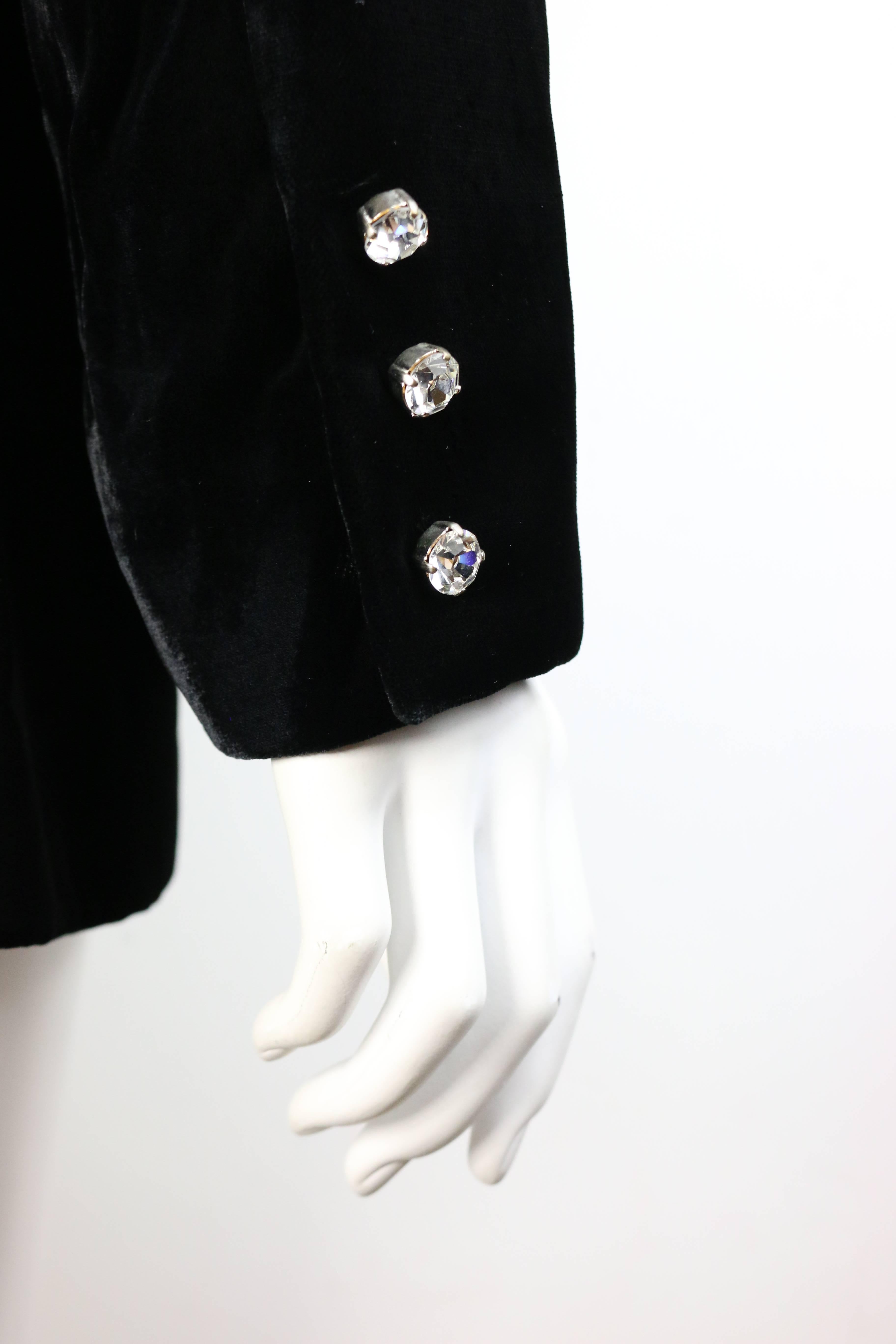 Women's or Men's Black velvet rhinestones shawl collar blazer For Sale