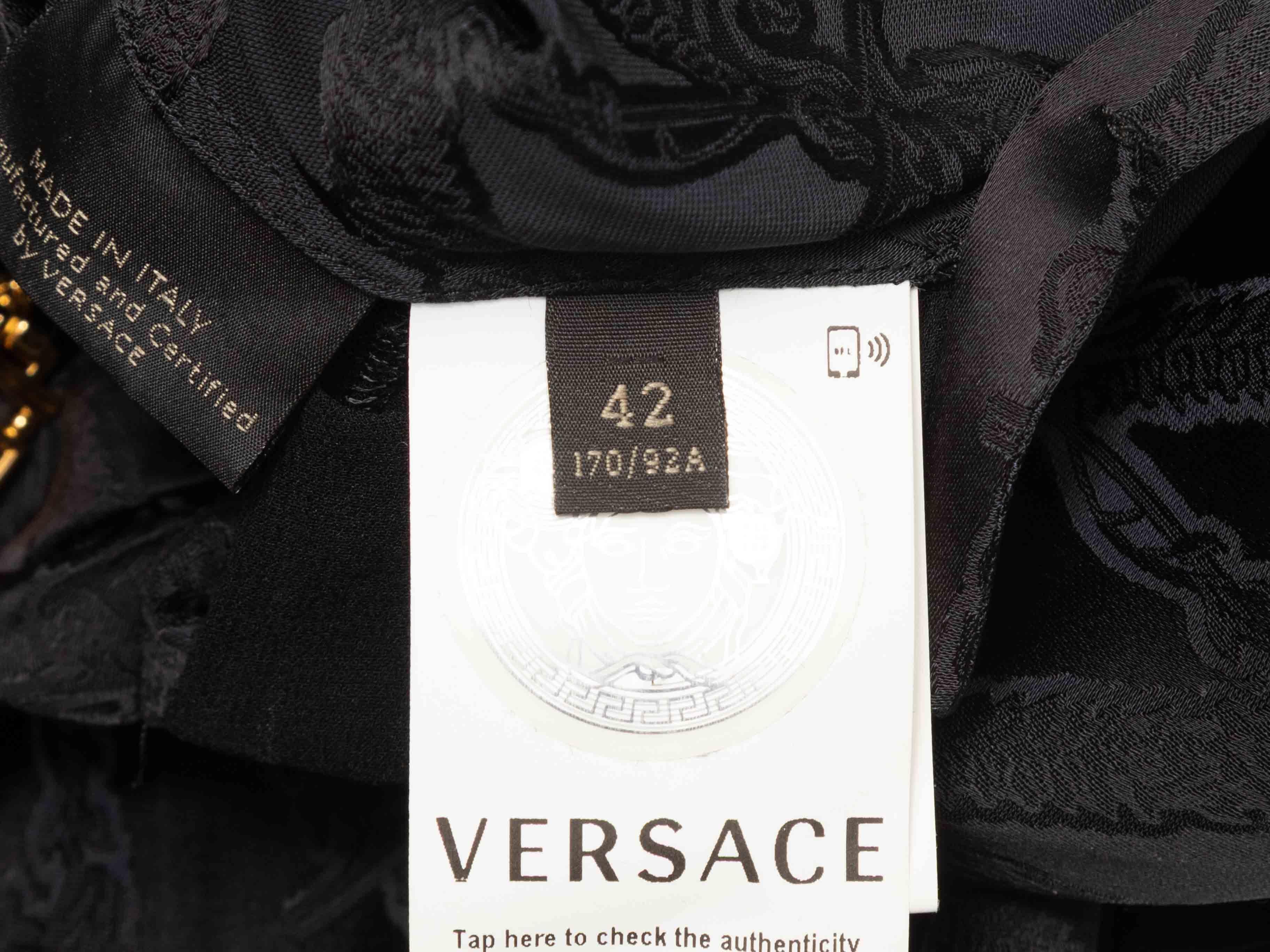 Noir Robe à manches longues en jacquard noir Versace automne/hiver 2019 Taille IT 42 en vente