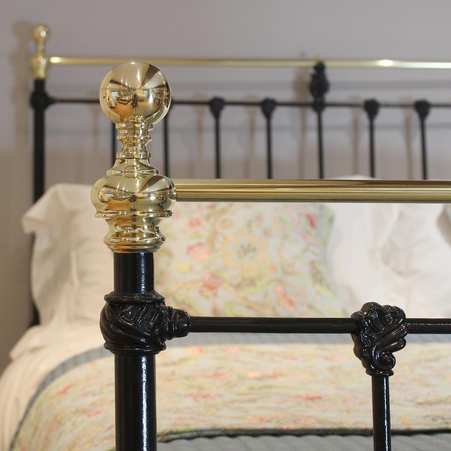 Black Victorian Antique Bed MK291 1