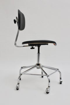 Black Vintage Mid-Century Modern Egon Eiermann Swiveling Desk Chair 1950 Germany