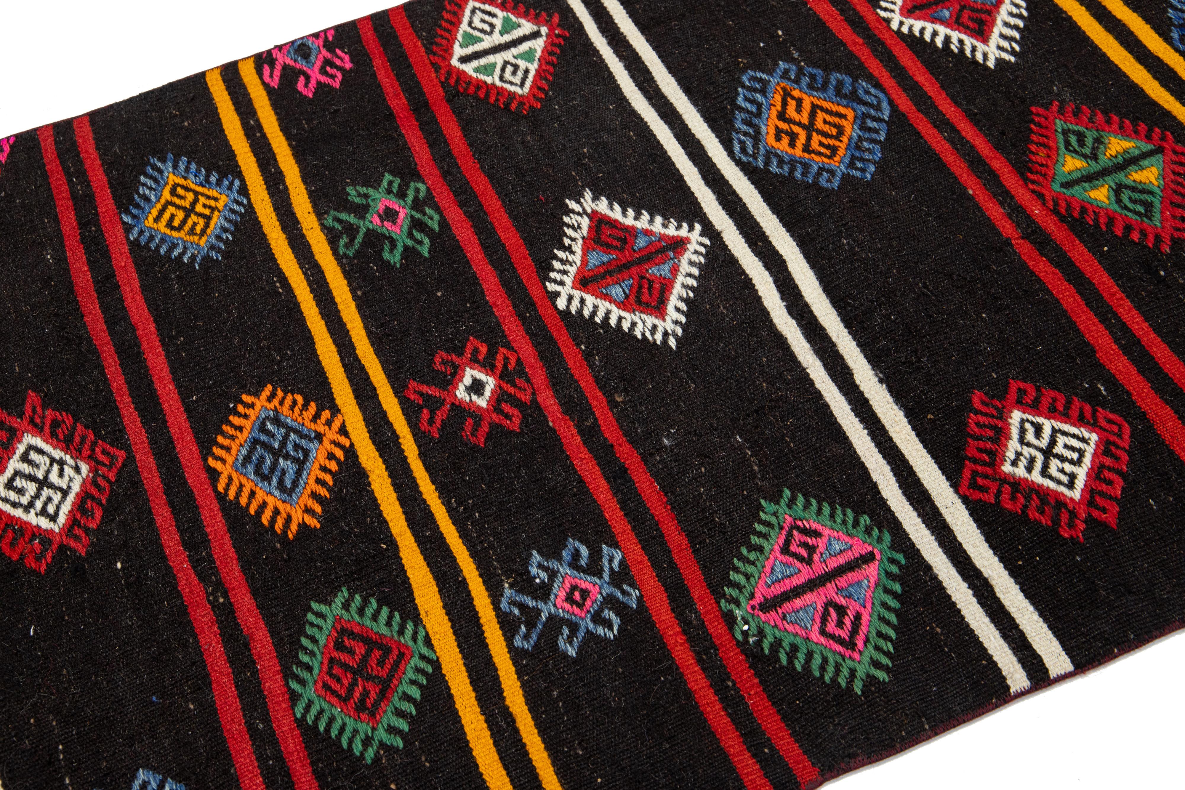 20th Century Black Vintage Turkish Kilim Wool Rug With Geometric Design For Sale
