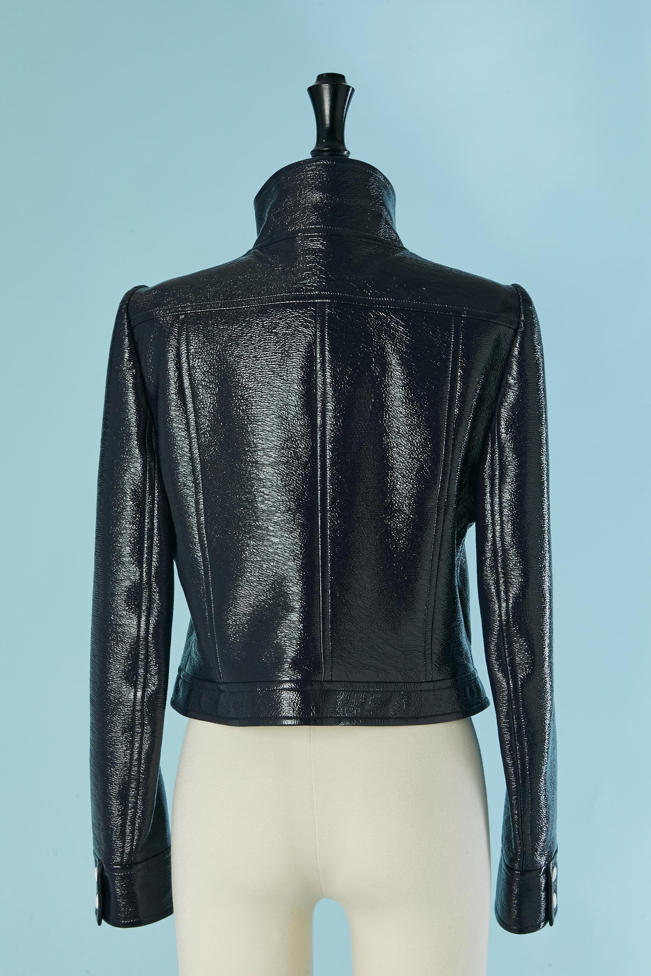 Chaqueta de vinilo negro COURRÈGES en venta 1