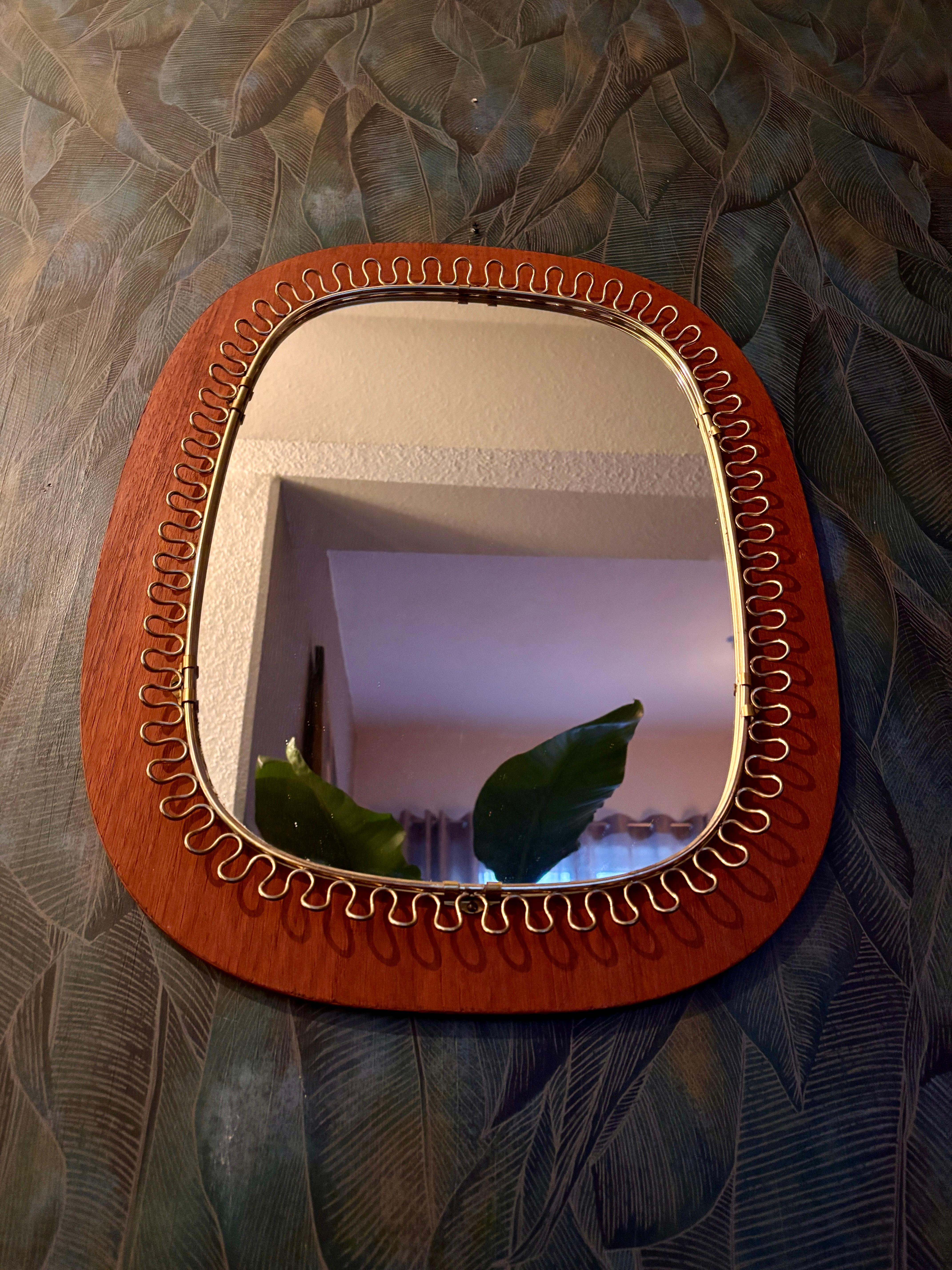 Mid-Century Modern Miroir mural noir par Josef Frank Svenskt Tenn, années 1950 en vente