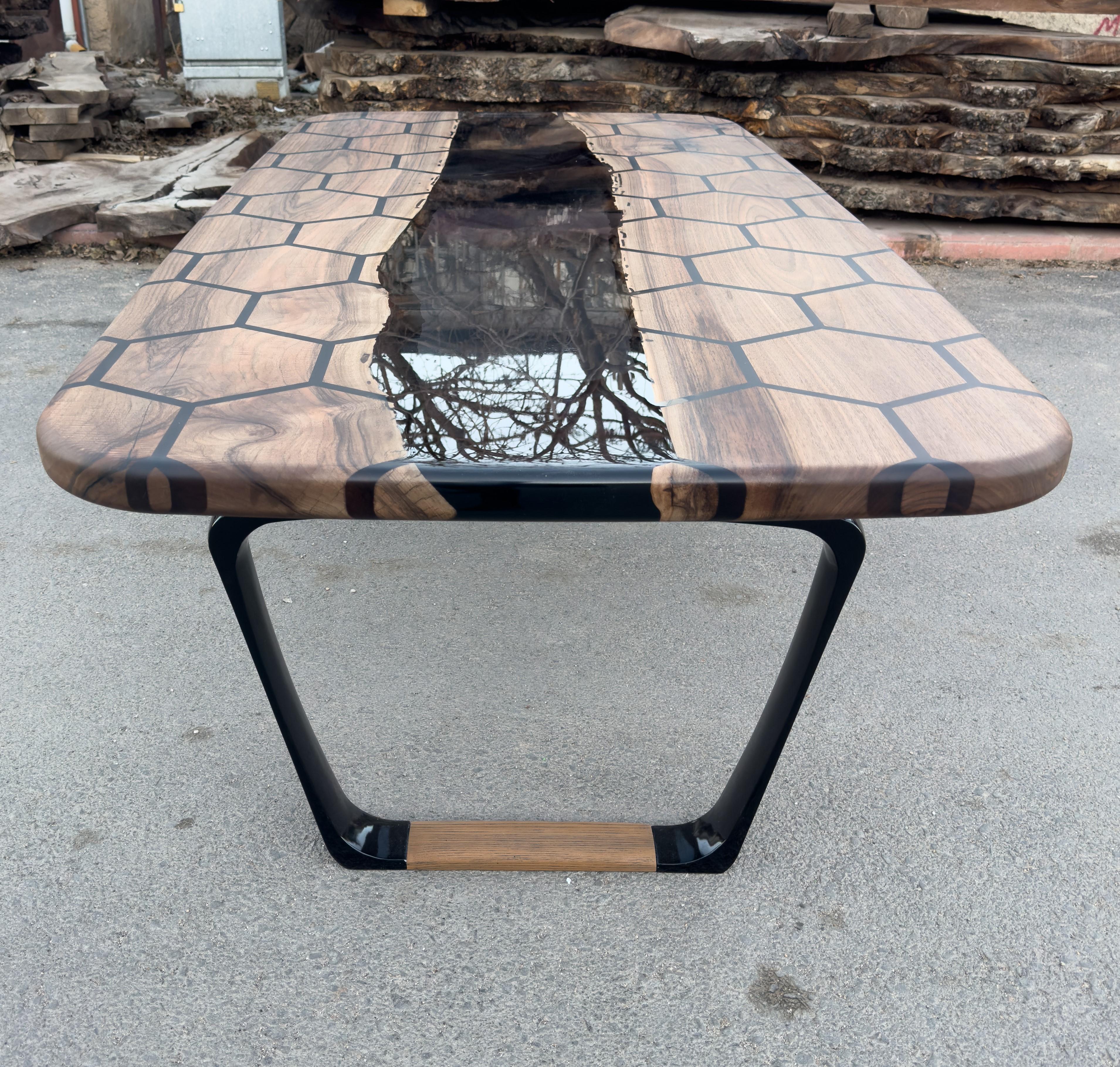 Arts and Crafts Black Walnut CNC Design Epoxy Resin Dining Table For Sale