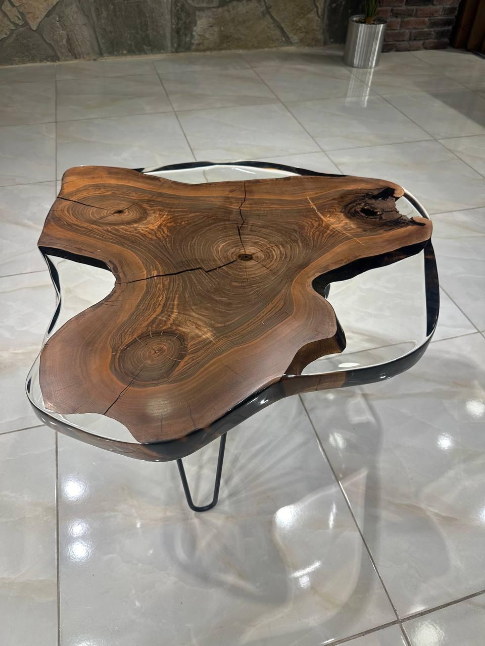 Contemporary Black Walnut Custom Clear Epoxy Resin Coffee Table For Sale