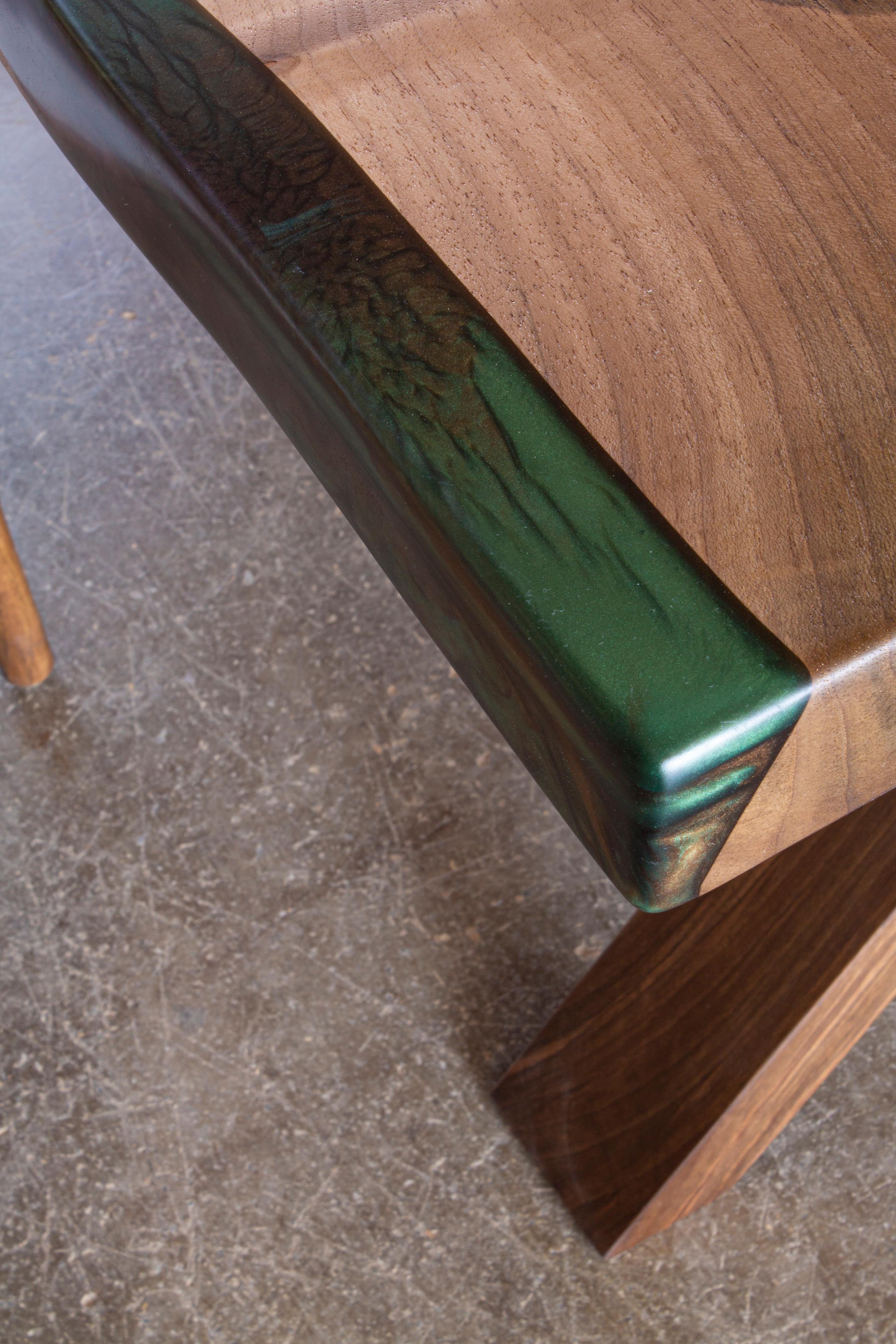 Résine époxy Table en résine époxy noyer noir - Epoxy pour table de rivière - Table de salle à manger en bois en vente
