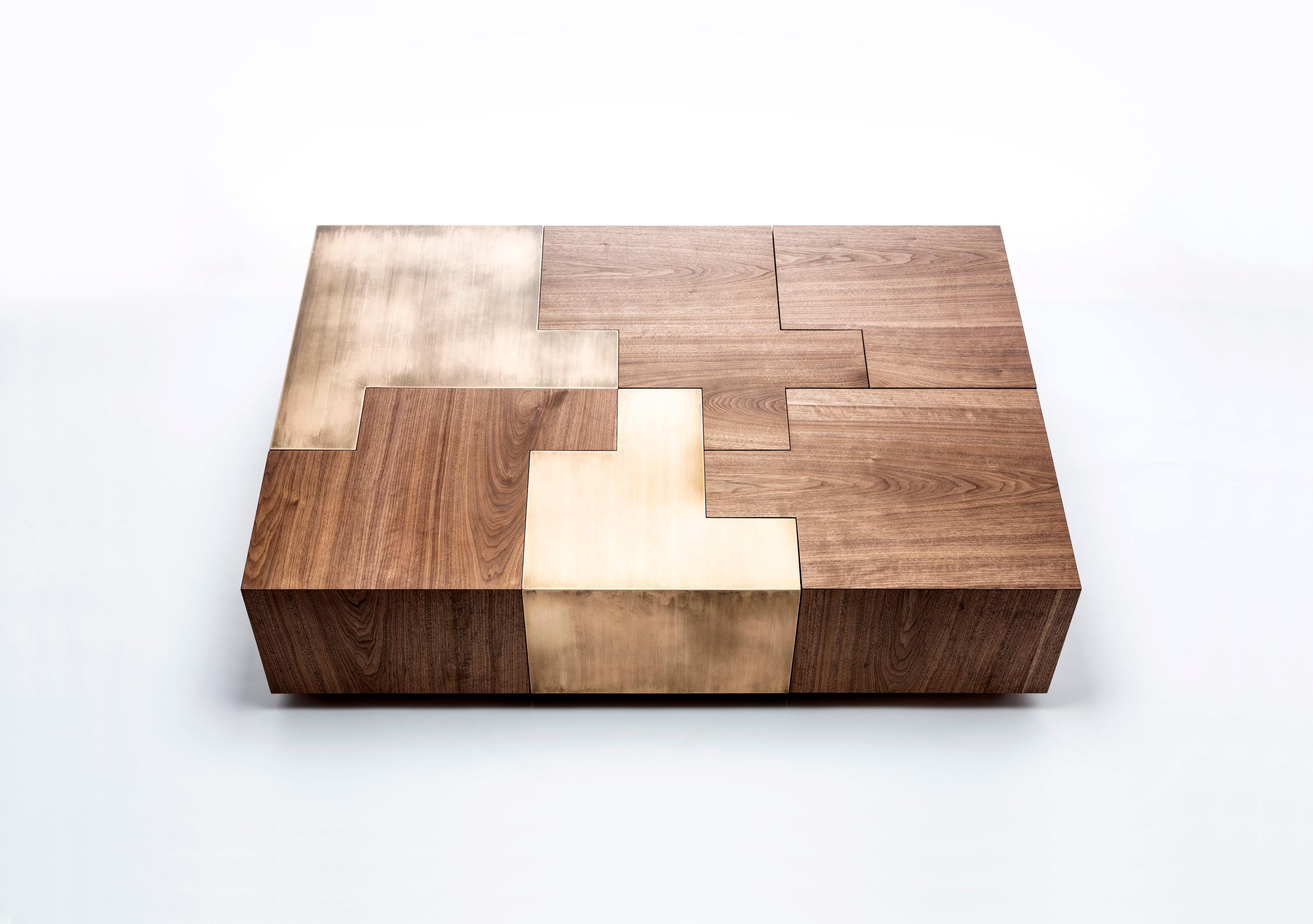 Puzzle-Tisch aus Schwarznussholz im Angebot 1