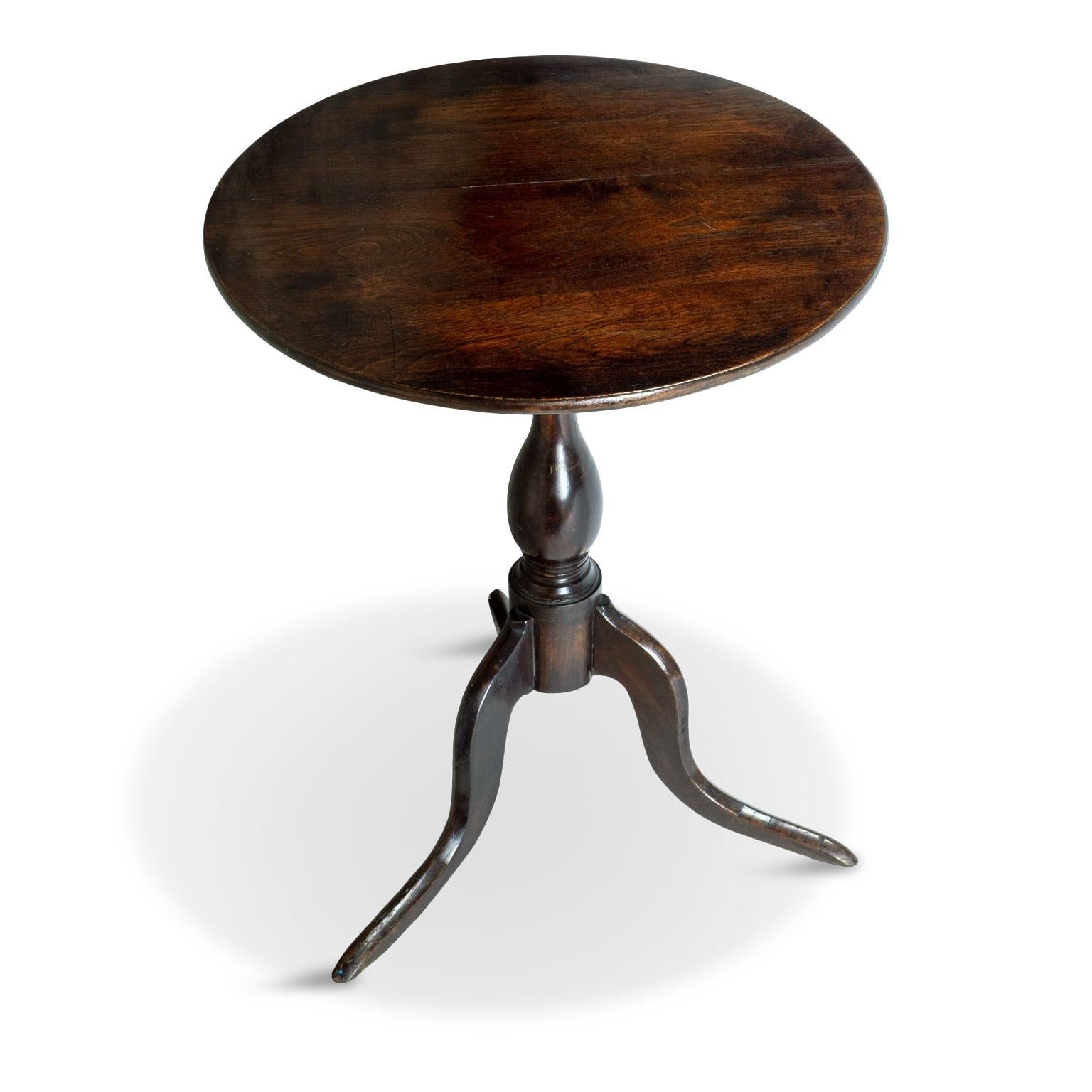 Chippendale Black Walnut Tilt-Top Side Table