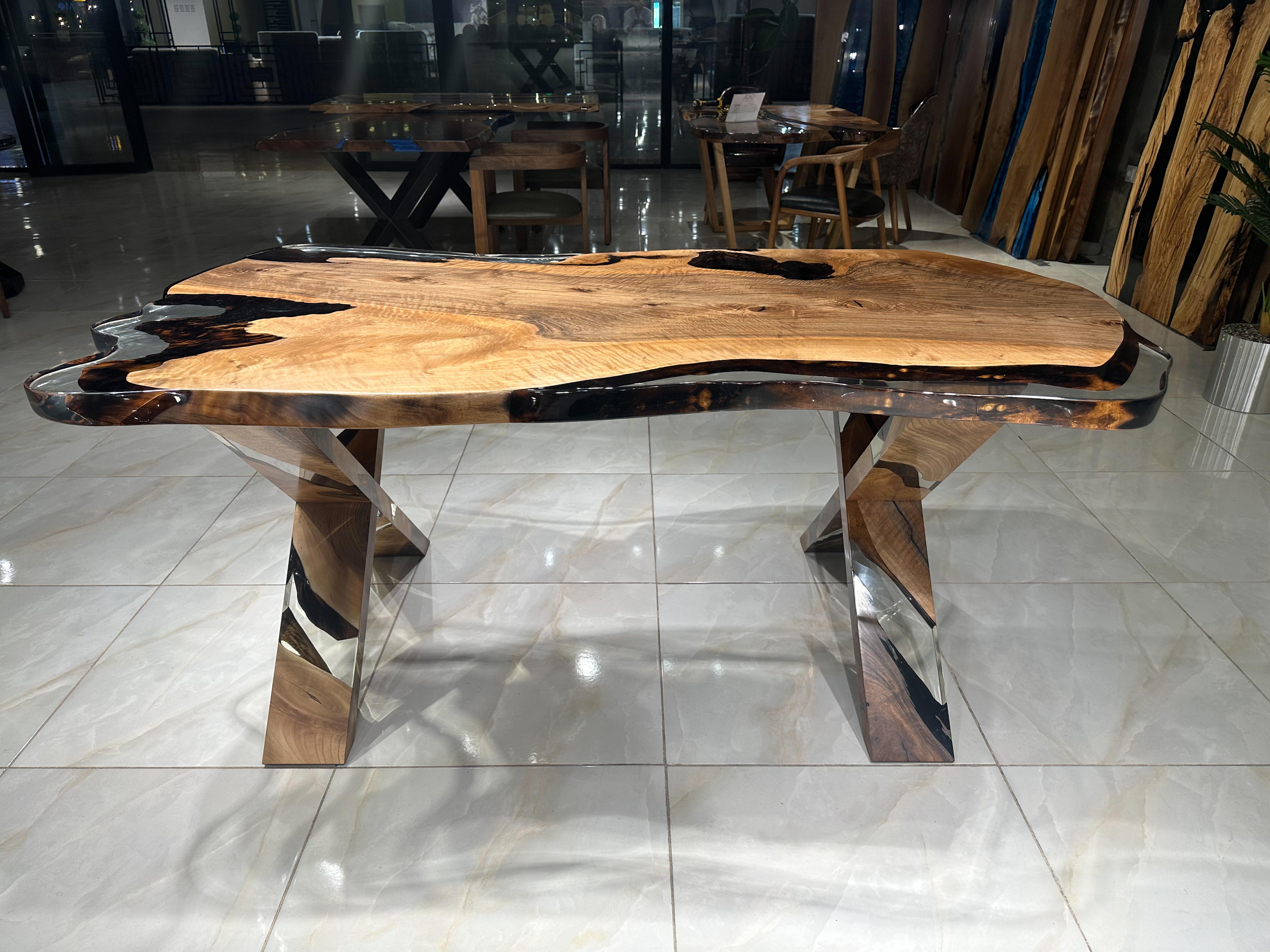 Clear Epoxy Walnut Table - Custom Solid Walnut Wood Epoxy Resin Dine Table For Sale 2