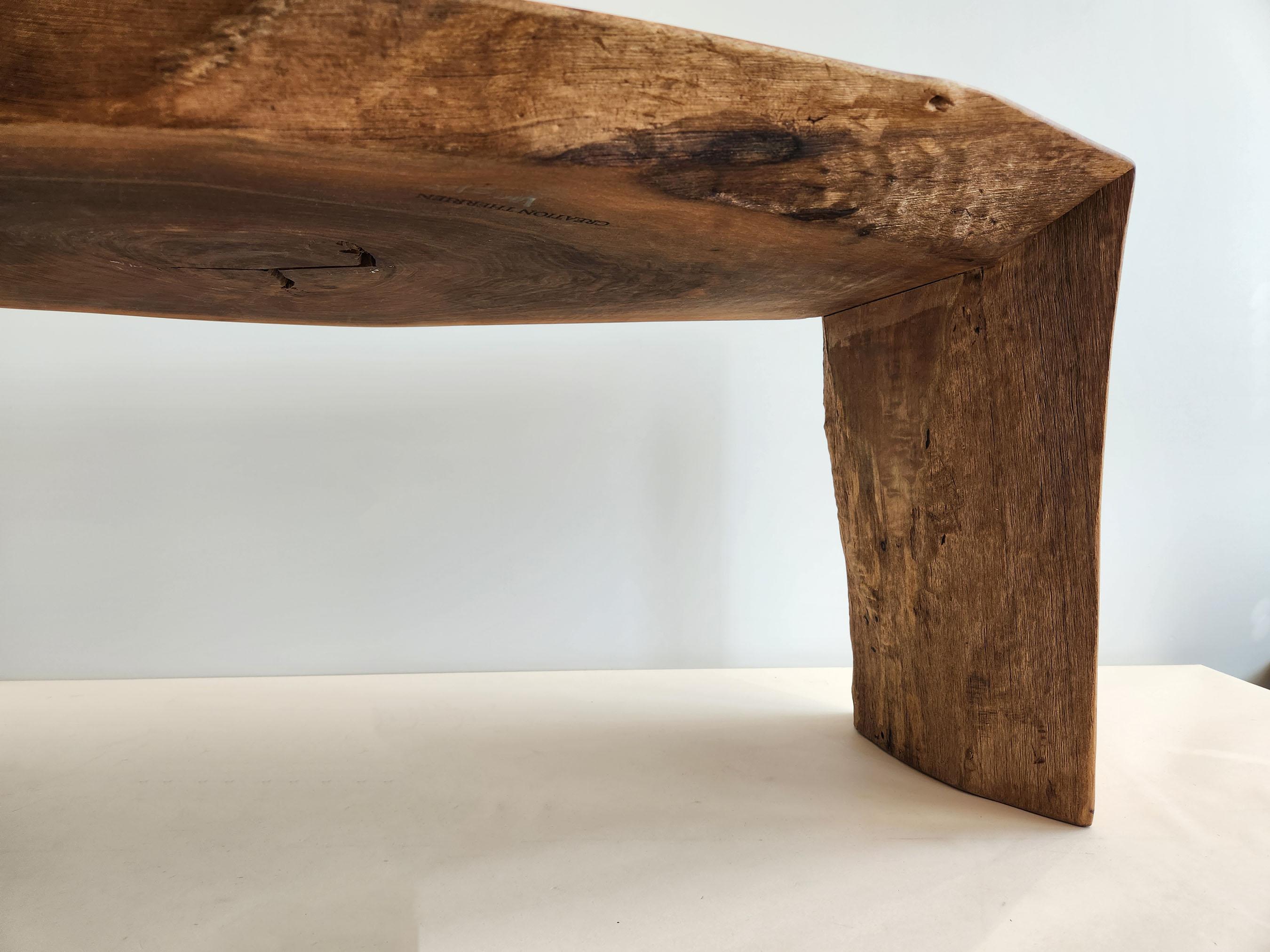 Table basse cascade en bois de noyer noir par Creation Therrien Neuf - En vente à Stratford, CT