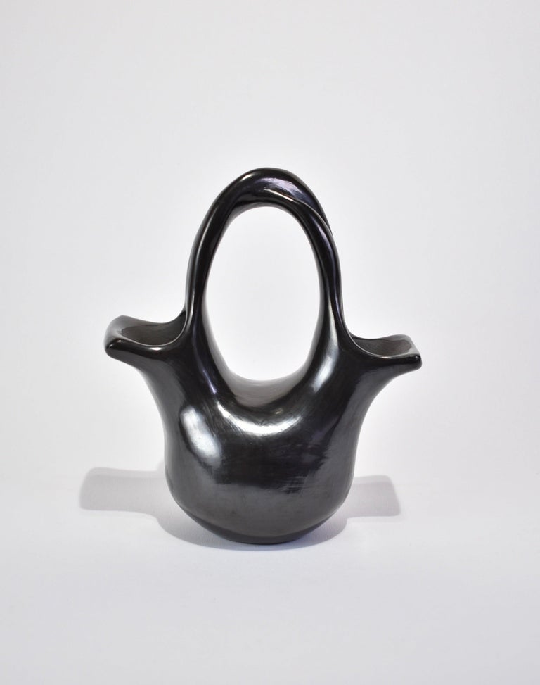 Black Wedding Vase For Sale at 1stDibs