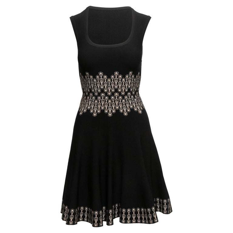 Black and White Alaia Sleeveless Fit and Flare Dress Size EU 38 For Sale at 1stDibs Black and White Alaia Sleeveless Fit and Flare Dress Size EU 38 For Sale at 1stDibs