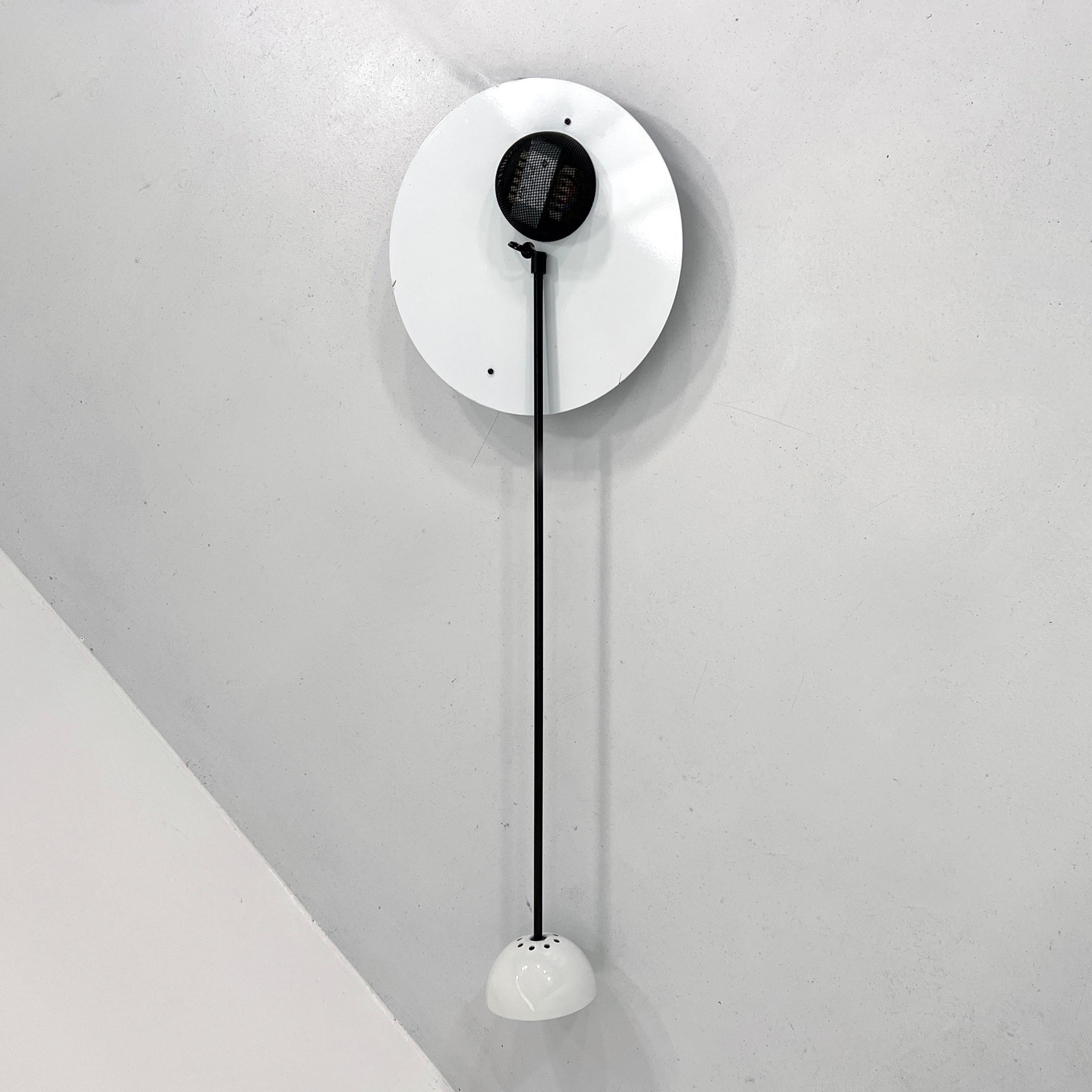 Plafonnier Alesia noir et blanc par Carlo Forcolini pour Artemide, années 1980 1