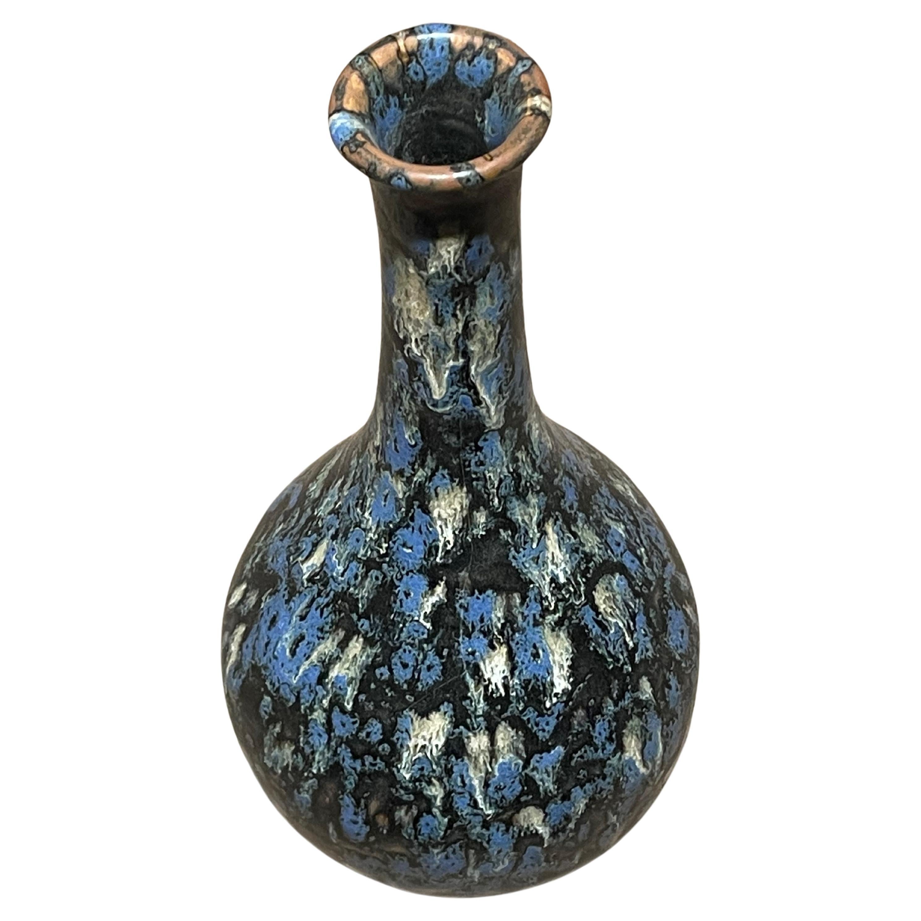 Vase mit schwarzer, weißer und cremefarbener Splatter-Glasur, China, Contemporary