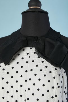 Vestido de noche de lunares blanco y negro sin espalda Roger Milot para Fred Perlberq