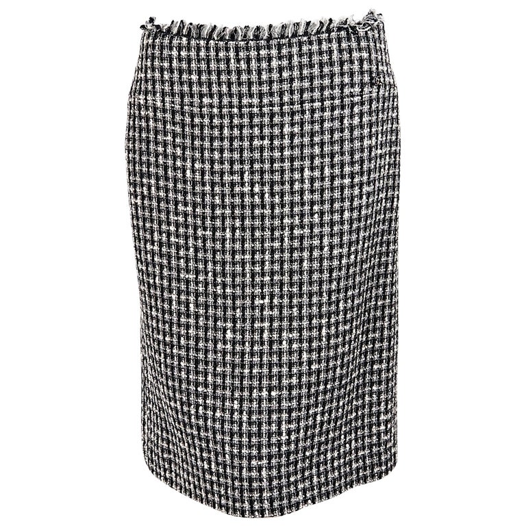 Black and White Chanel Boucle Pencil Skirt For Sale at 1stDibs | black ...