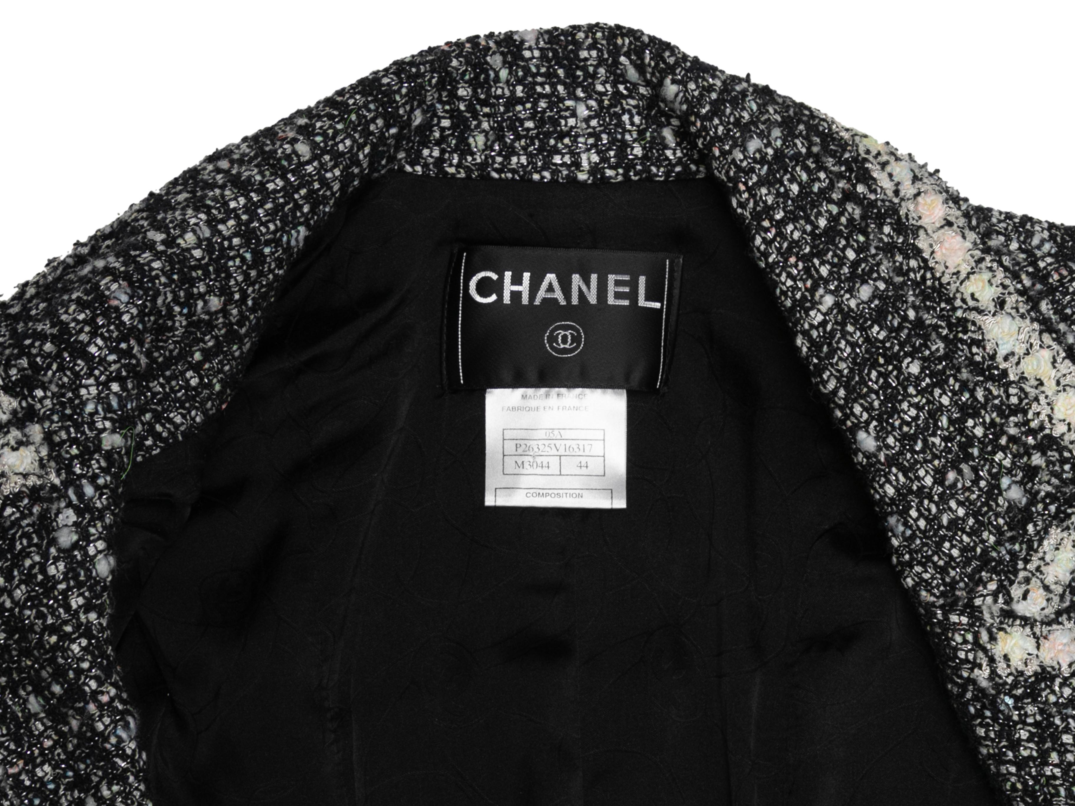 Blazer in tweed bianco e nero Chanel Autunno/Inverno 2005 taglia FR 44 In condizioni buone in vendita a New York, NY