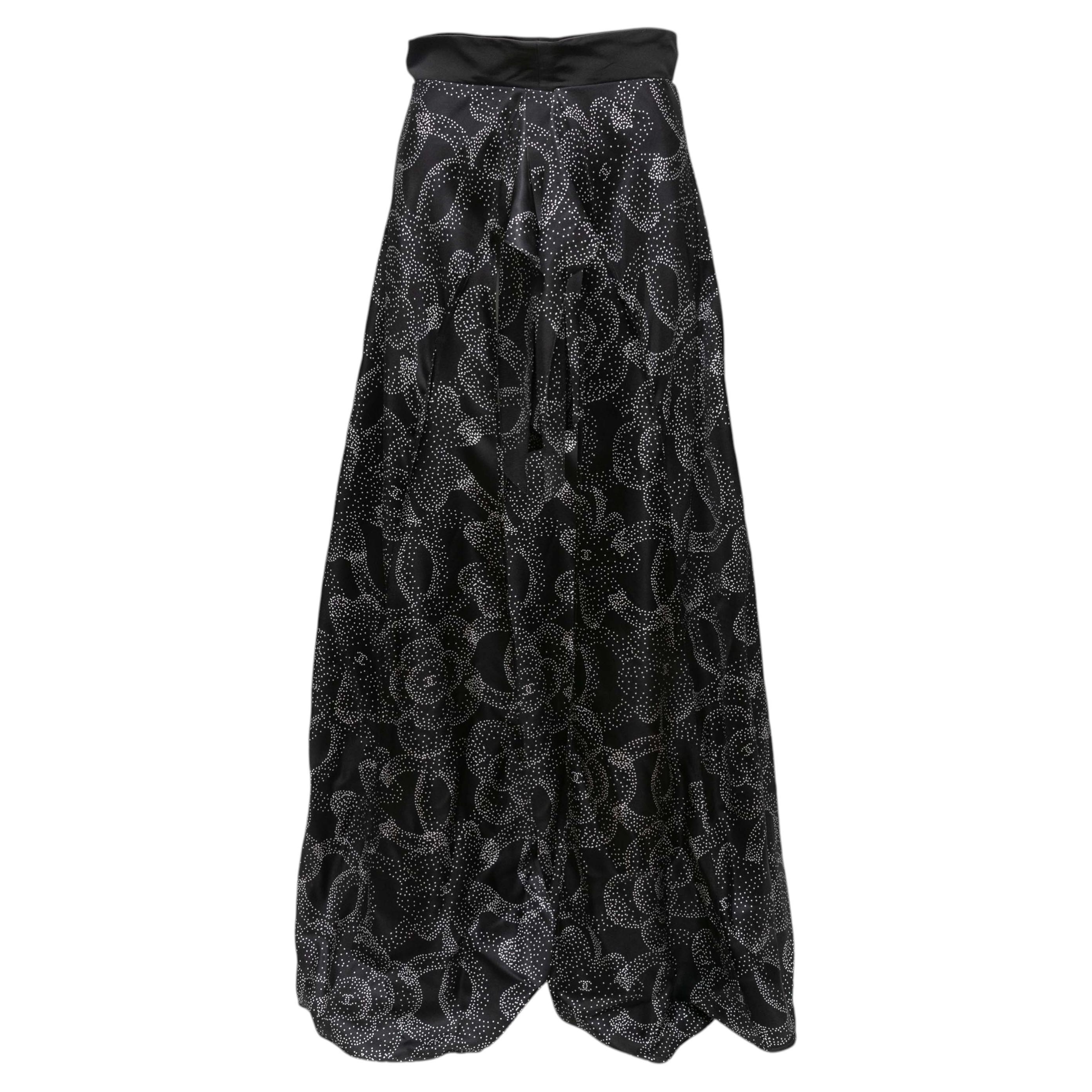 Black & White Chanel Logo & Camellia Print Silk Maxi Skirt Size FR 38 For Sale