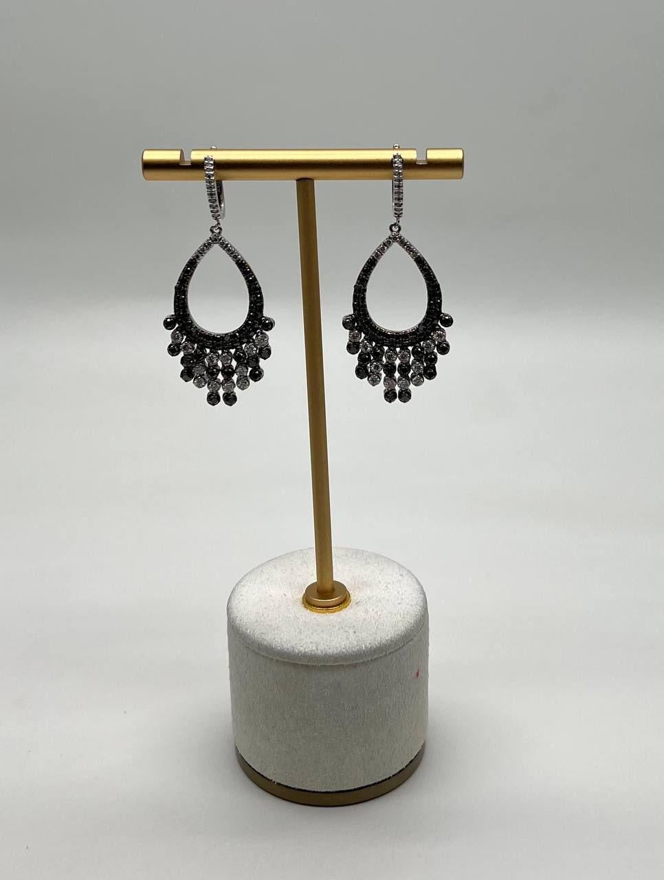 Black & White Diamonds Pave Set 14K White Gold Chandelier Tassel Dangle Earrings In New Condition For Sale In Oakton, VA